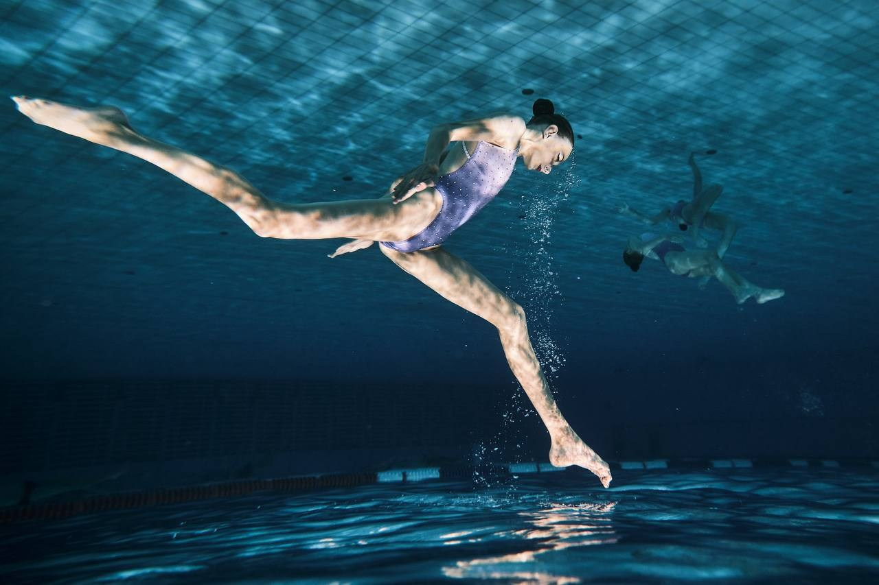 Подводная Фотосессия для команды синхронного плавания. Профессиональный фотограф в Москве — Максим Дьяконов
