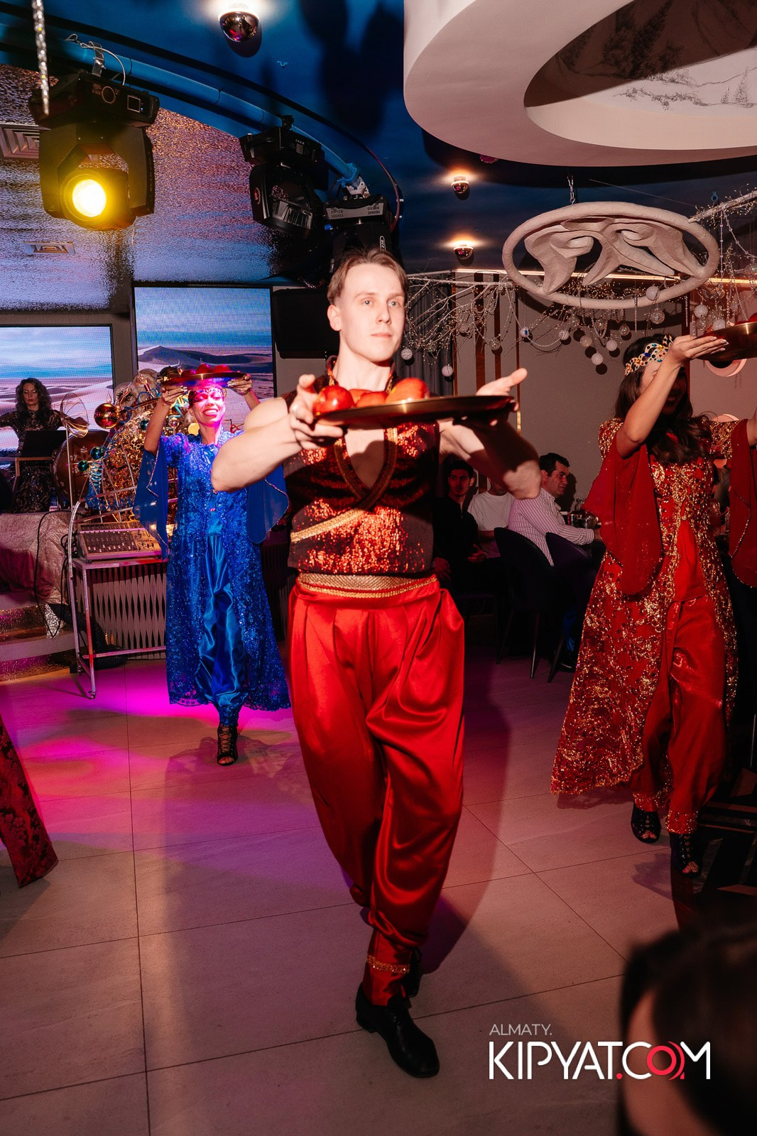 FORT VERNYI. КИПЯТКОМ АЛМАТЫ!