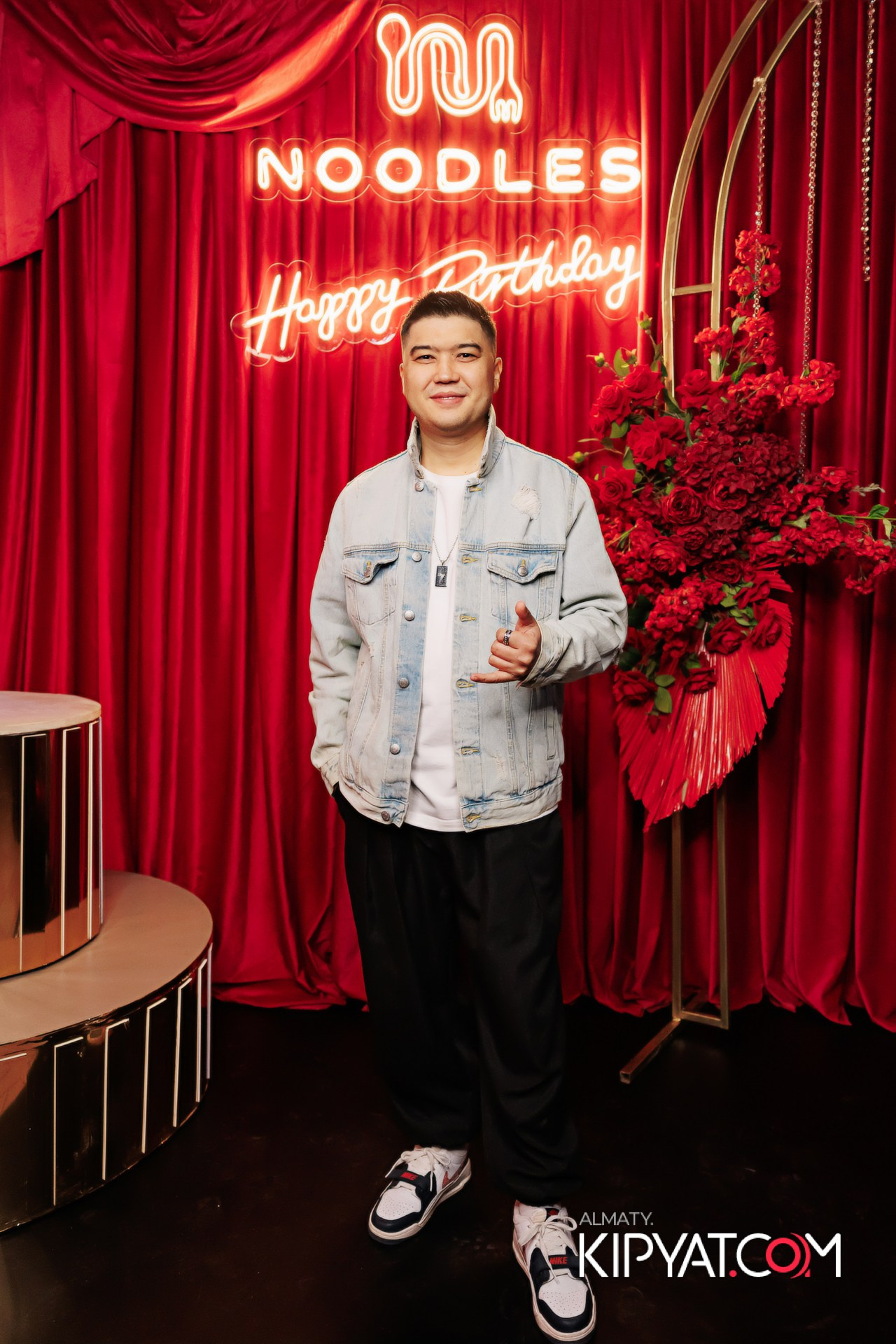 День рождения ресторана Noodles — 15 лет. КИПЯТКОМ АЛМАТЫ! Фотосъемка мероприятий в Алматы