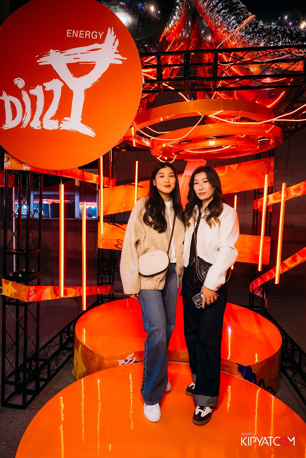 КОНЦЕРТ МИРАСА ЖУГУНУСОВА НА ЦЕНТРАЛЬНОМ СТАДИОНЕ. КИПЯТКОМ АЛМАТЫ!