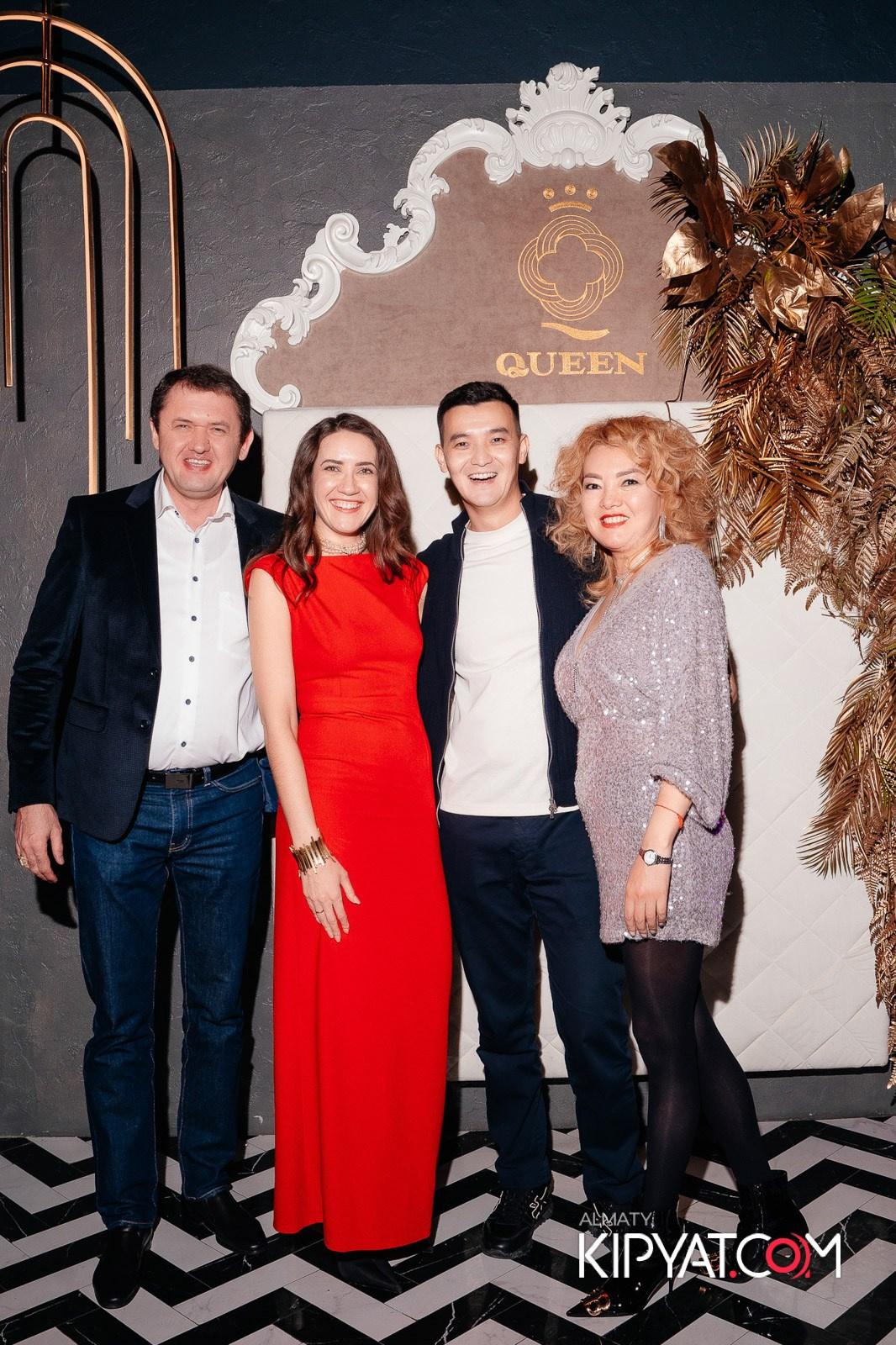 QUEEN. КИПЯТКОМ АЛМАТЫ!