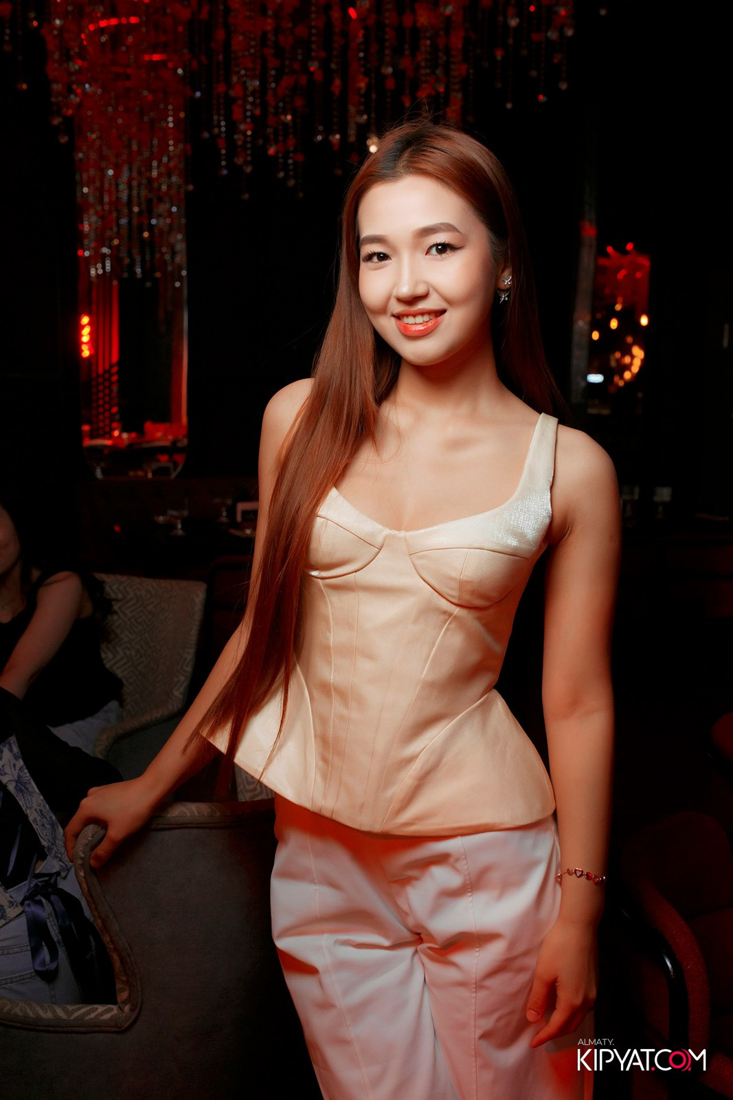 FRIENDS BAR & TERRACE. КИПЯТКОМ АЛМАТЫ! Фотосъемка мероприятий в Алматы