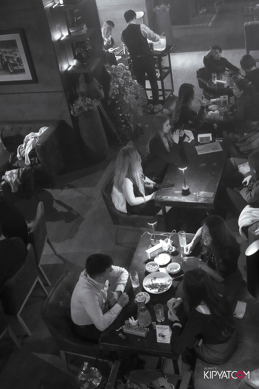 РЕСТО-БАР СКАНДАЛИСТЪ. КИПЯТКОМ АЛМАТЫ! Фотосъемка мероприятий в Алматы