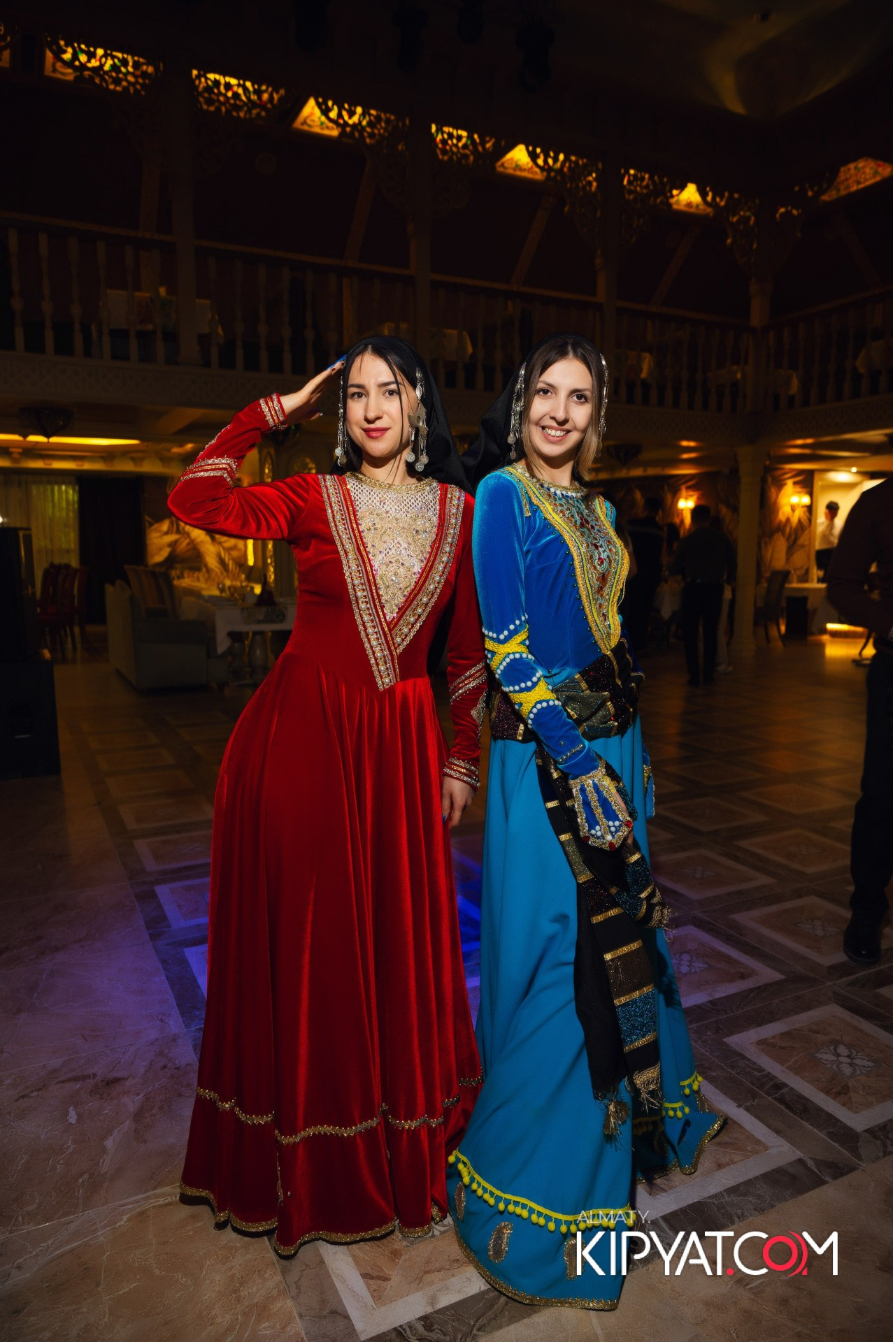 ALAZANI НА КАБАНБАЙ БАТЫРА. КИПЯТКОМ АЛМАТЫ!