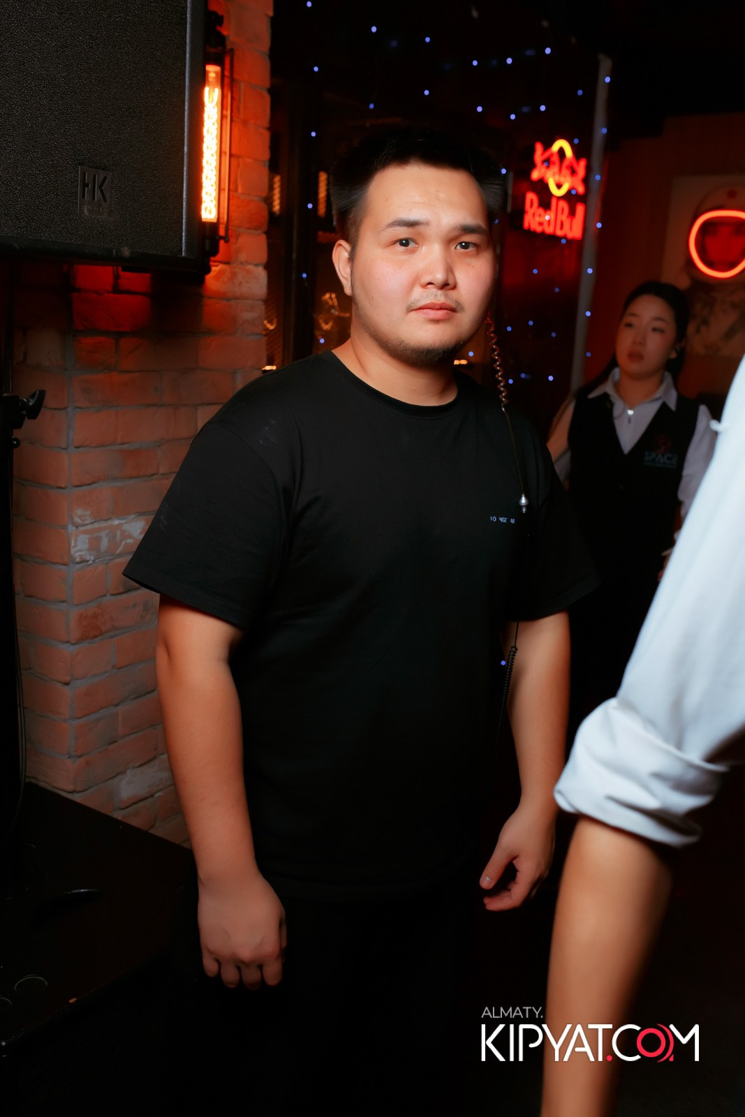 SPACE LOUNGE BAR. КИПЯТКОМ АЛМАТЫ!