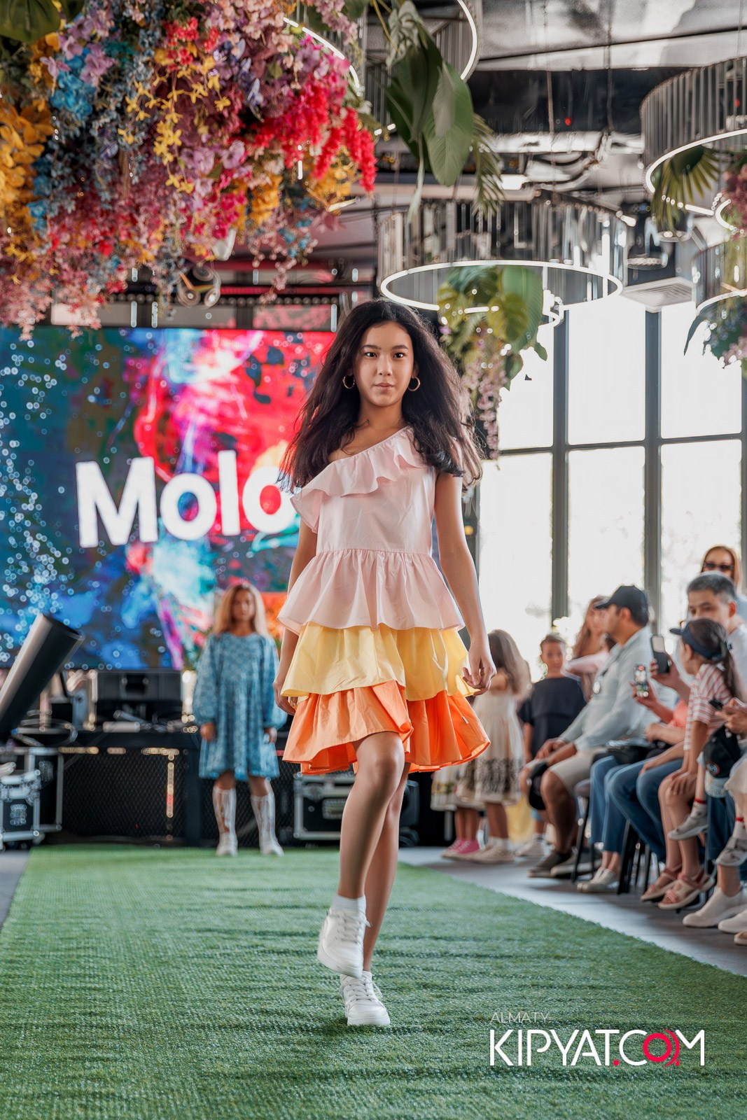 PROM KIDS FASHION SHOW. КИПЯТКОМ АЛМАТЫ!