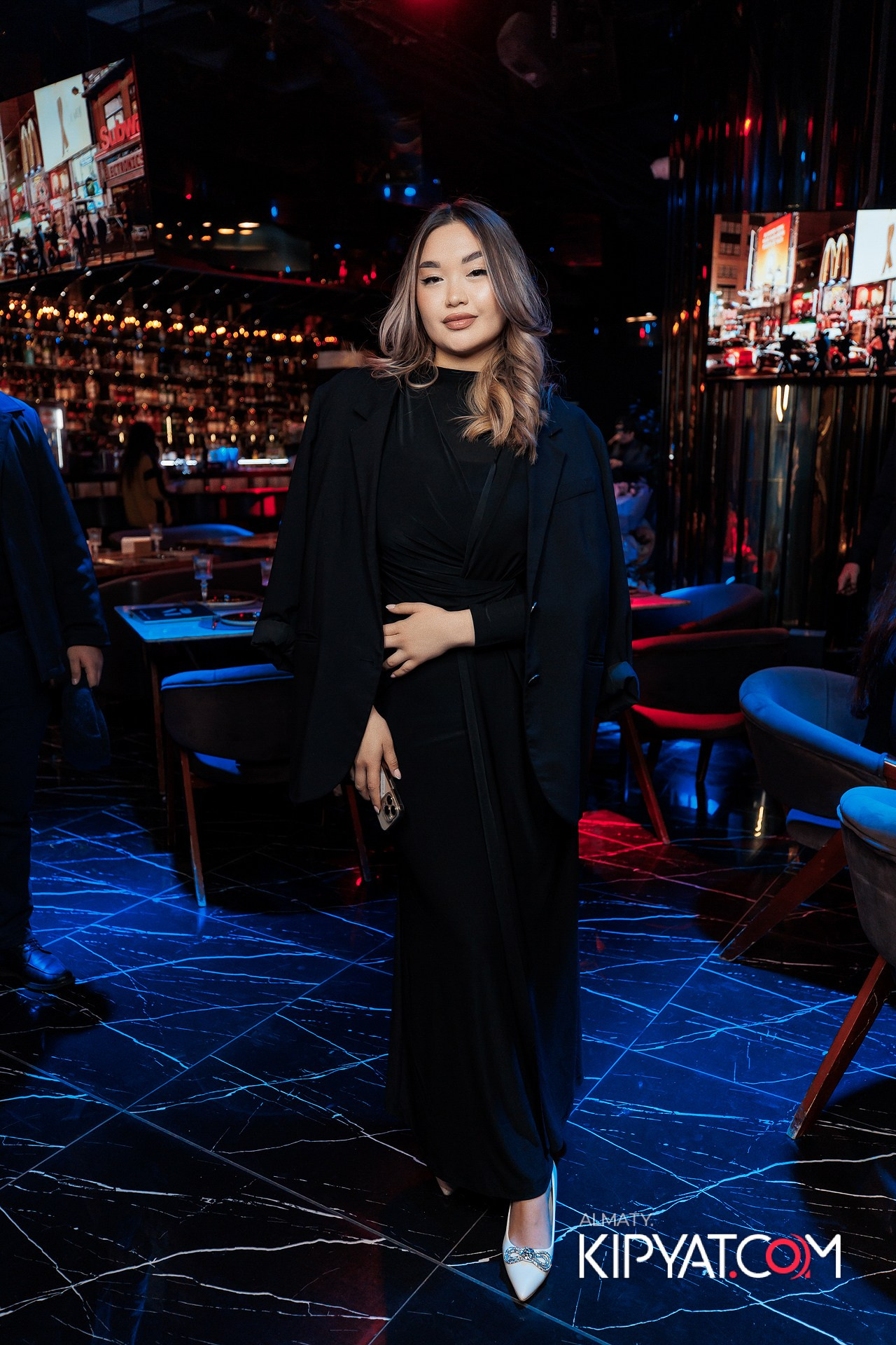 MOOD KARAOKE & TERRACE. КИПЯТКОМ АЛМАТЫ!