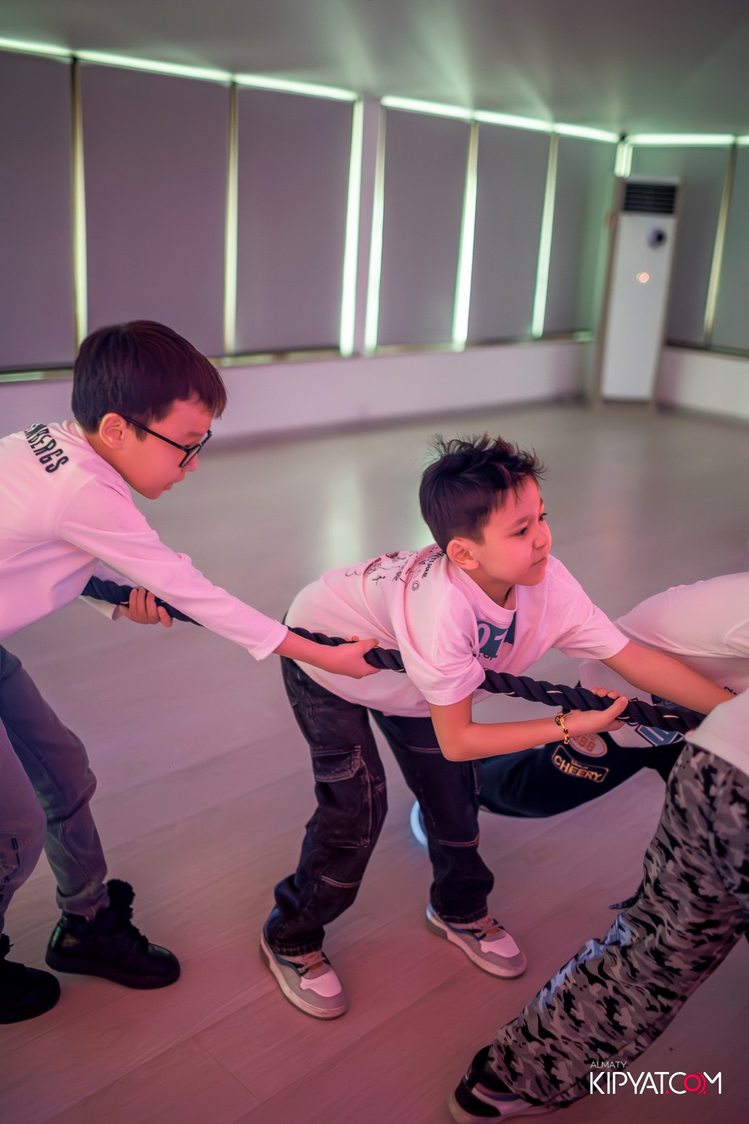 КВЕСТ-ШОУ ALAROVICH / ИГРА В КАЛЬМАРА. КИПЯТКОМ АЛМАТЫ!