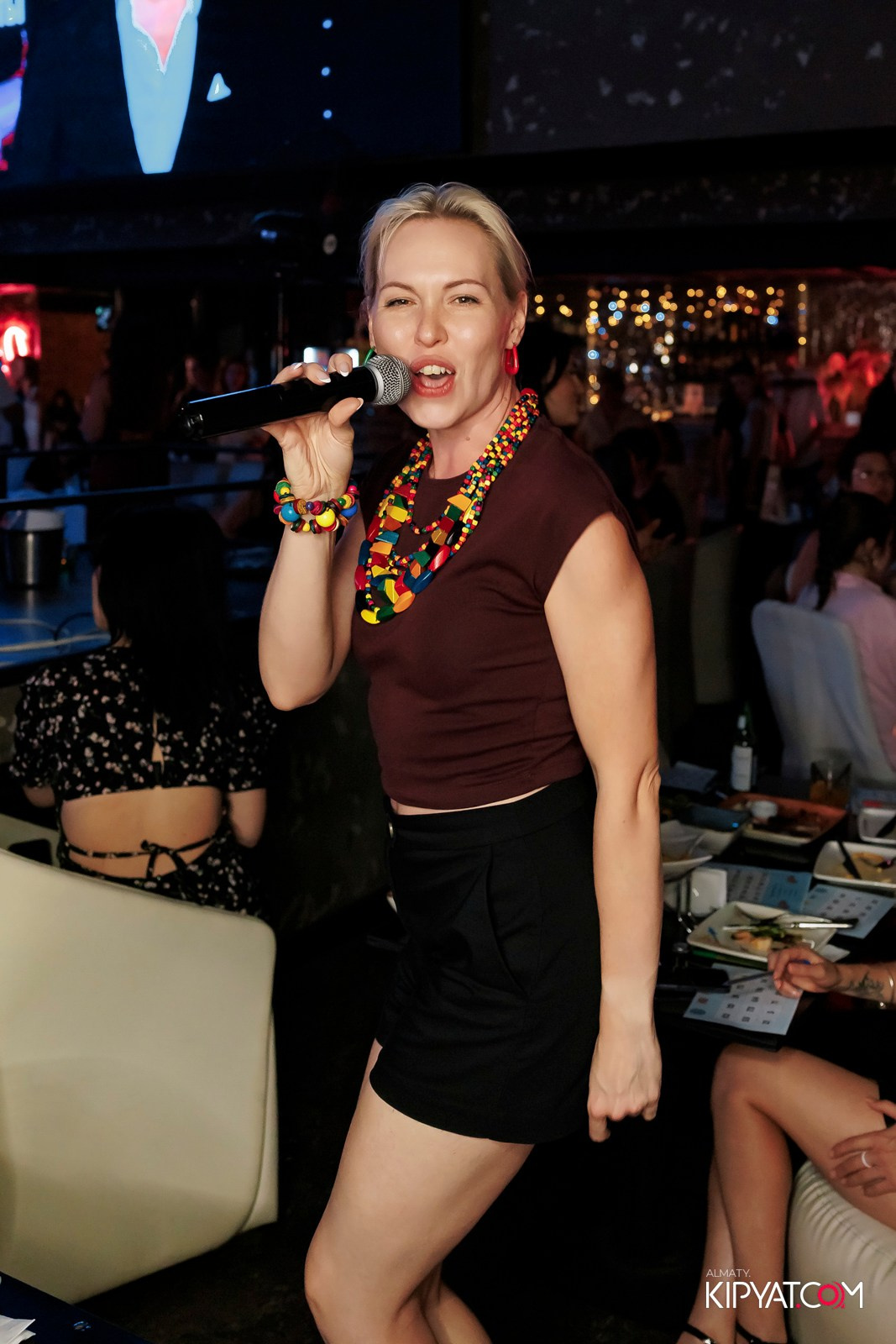 МУЗЫКАЛЬНОЕ ЛОТО В HIT RETRO. КИПЯТКОМ АЛМАТЫ!