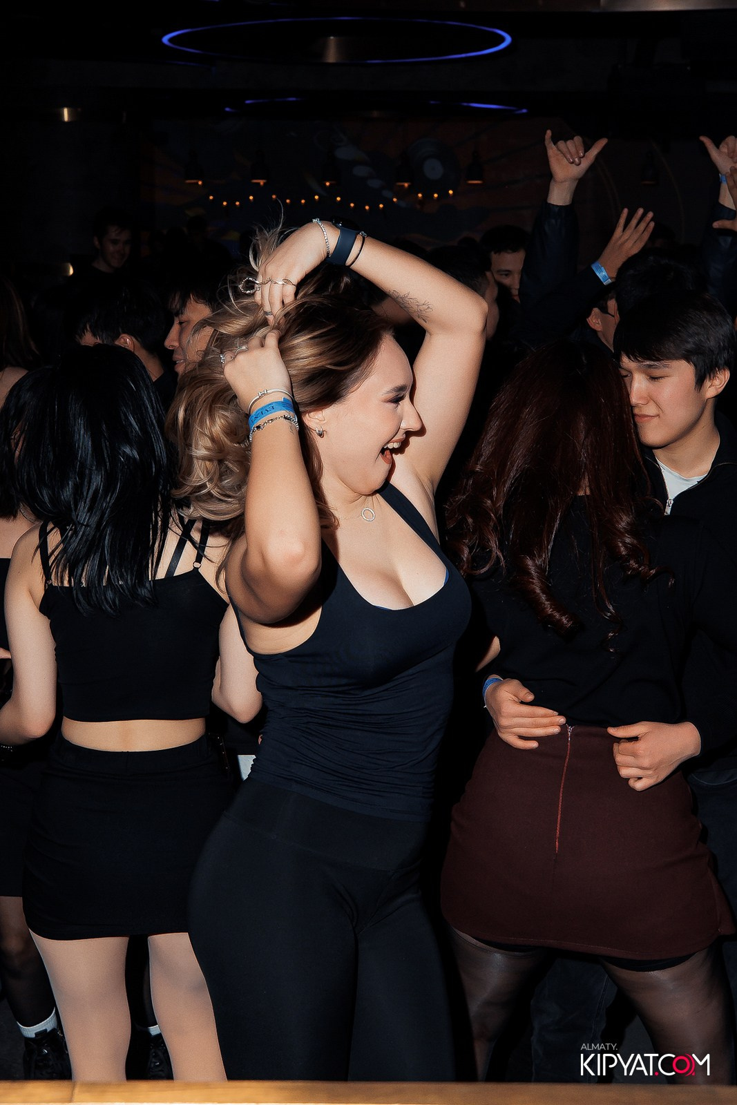 EVENT BAR. КИПЯТКОМ АЛМАТЫ!