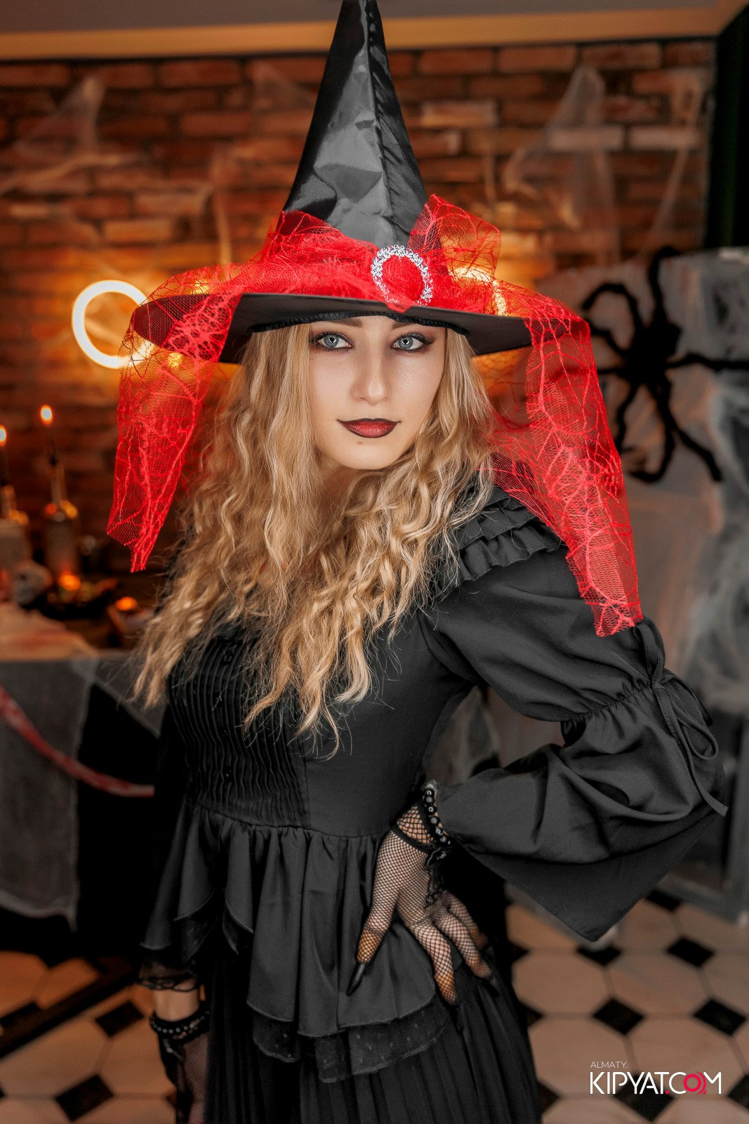 HALLOWEEN PARTY — OLOVO BAR НА ДОСТЫК. КИПЯТКОМ АЛМАТЫ!