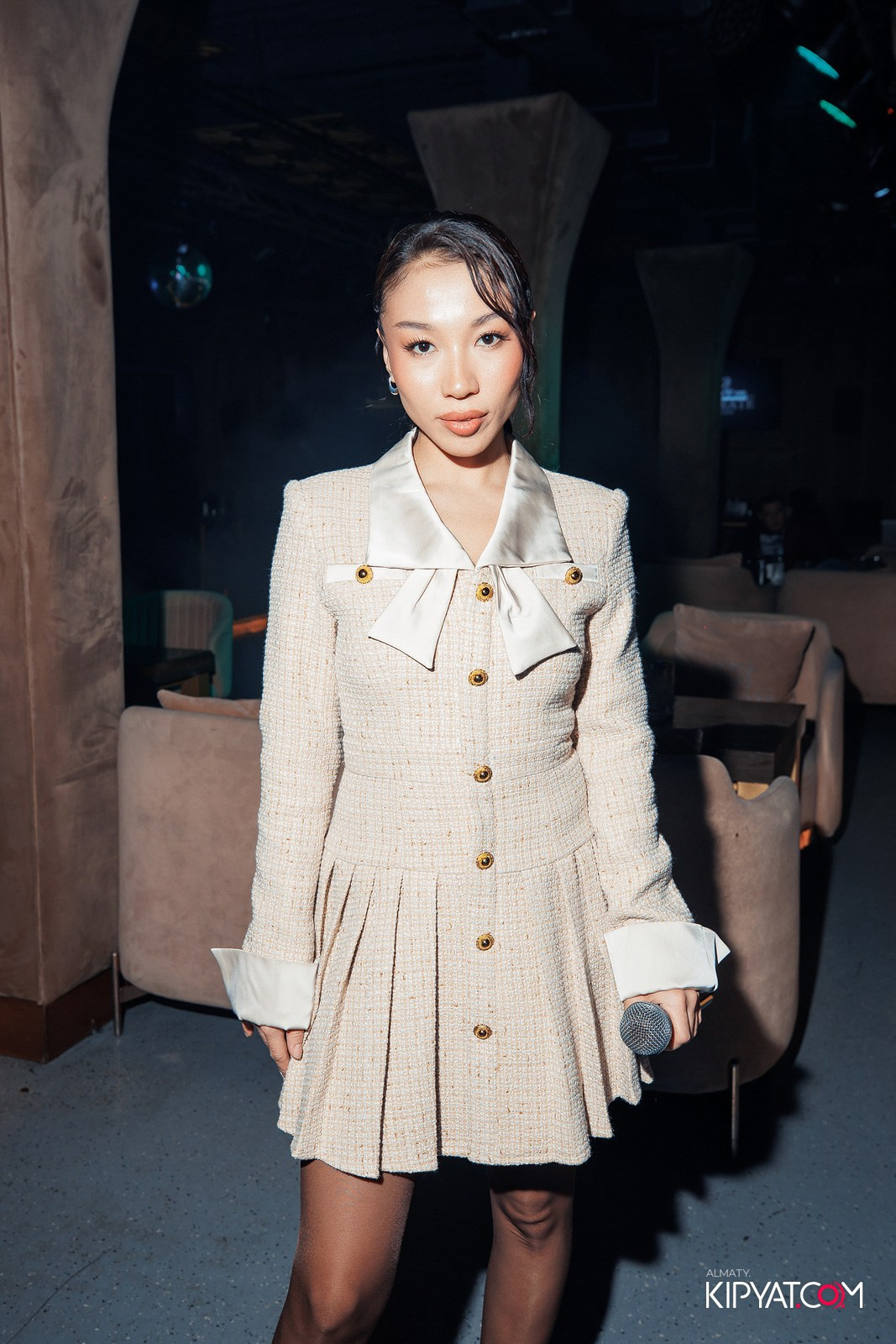 LAUREATE KARAOKE HALL. КИПЯТКОМ АЛМАТЫ!