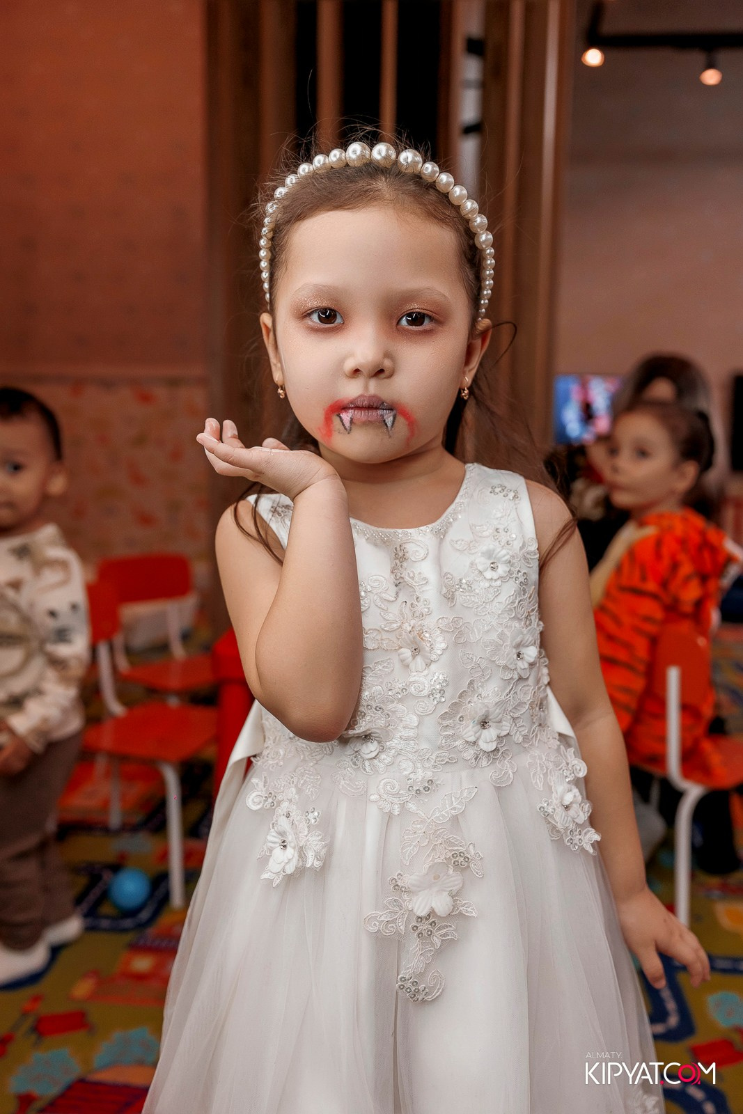 HALLOWEEN В KINDER BOOM. КИПЯТКОМ АЛМАТЫ!