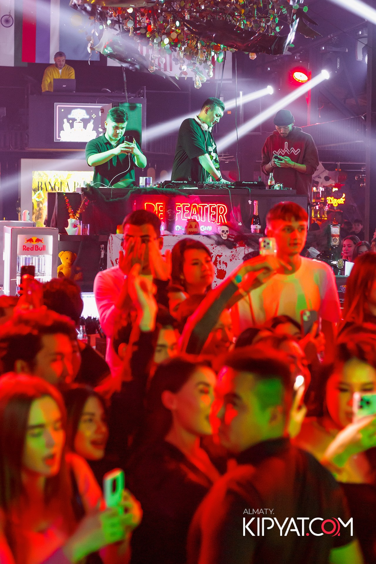 BANGLAROAD BAR. КИПЯТКОМ АЛМАТЫ!