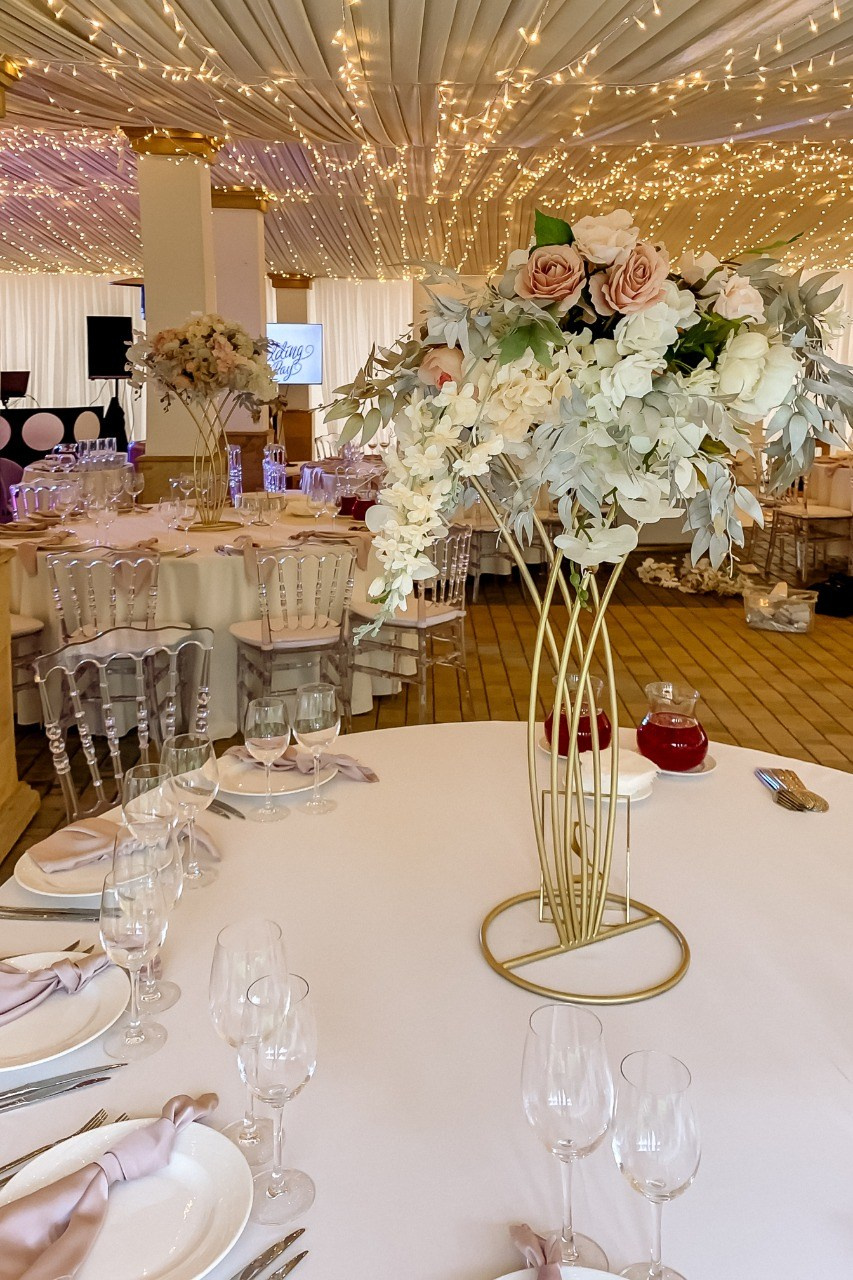 Площадка № 2-8. Свадебный организатор Москва