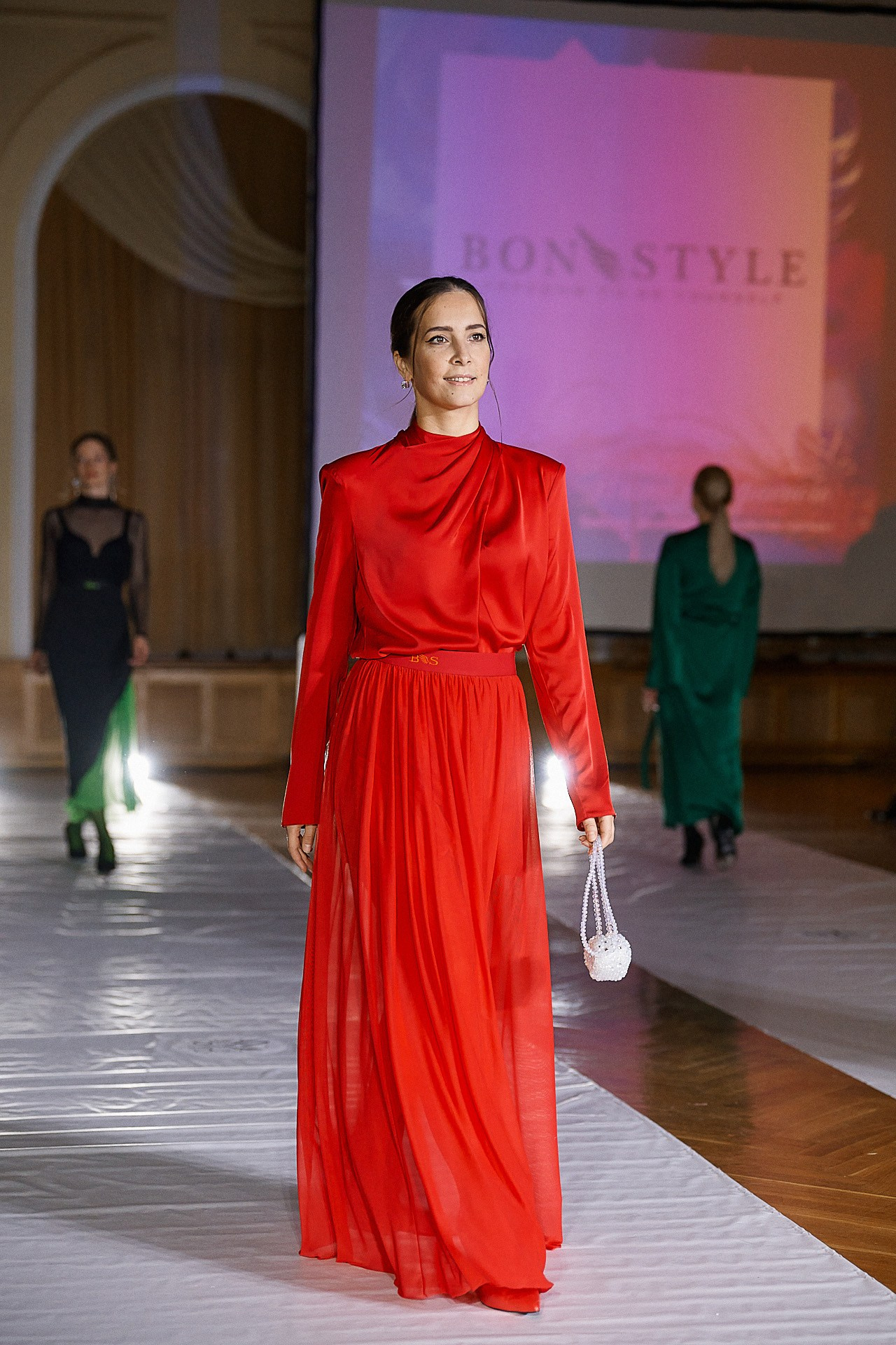 Нити прекрасного 11.24. Репортажный фотограф в Кирове Сергей Дудин