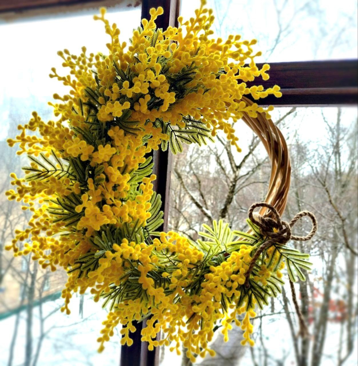Весенний венок из декоративной мимозы. Украшение арки - проёма декоративной мимозой. цветы на заказ. цветы. флорист дизайнер. клиентский сервис. головинский район. сао. флорист ховрино. флорист головинскийрайон. флорист клин. оформление цветами. цветочное оформление. оформление живыми цветами. современная флористика. камерная свадьба. большая свадьба. флорист на свадьбу москва. декоратор на свадьбу. концепция свадьбы. ручная работа. маленькая свадьба. бюджетная свадьба. дорогая свадьба. работа на заказ. живые цветы. украшение живыми цветами. искусственная мимоза. декоративные цветы. яркие, весенние цветы . ручная работа. работа на заказ