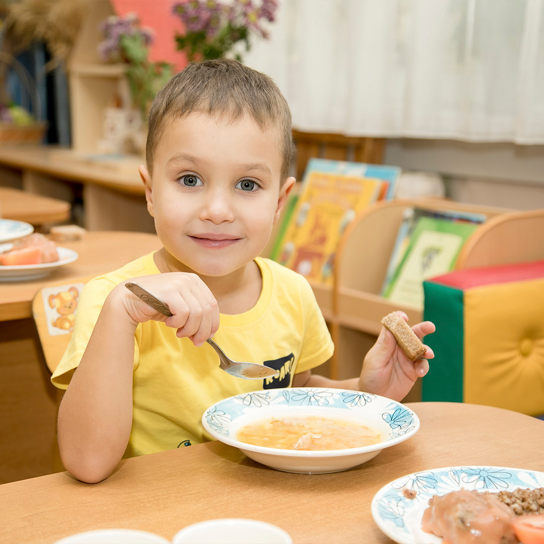 Выпускные альбомы для детского сада и школы в Москве