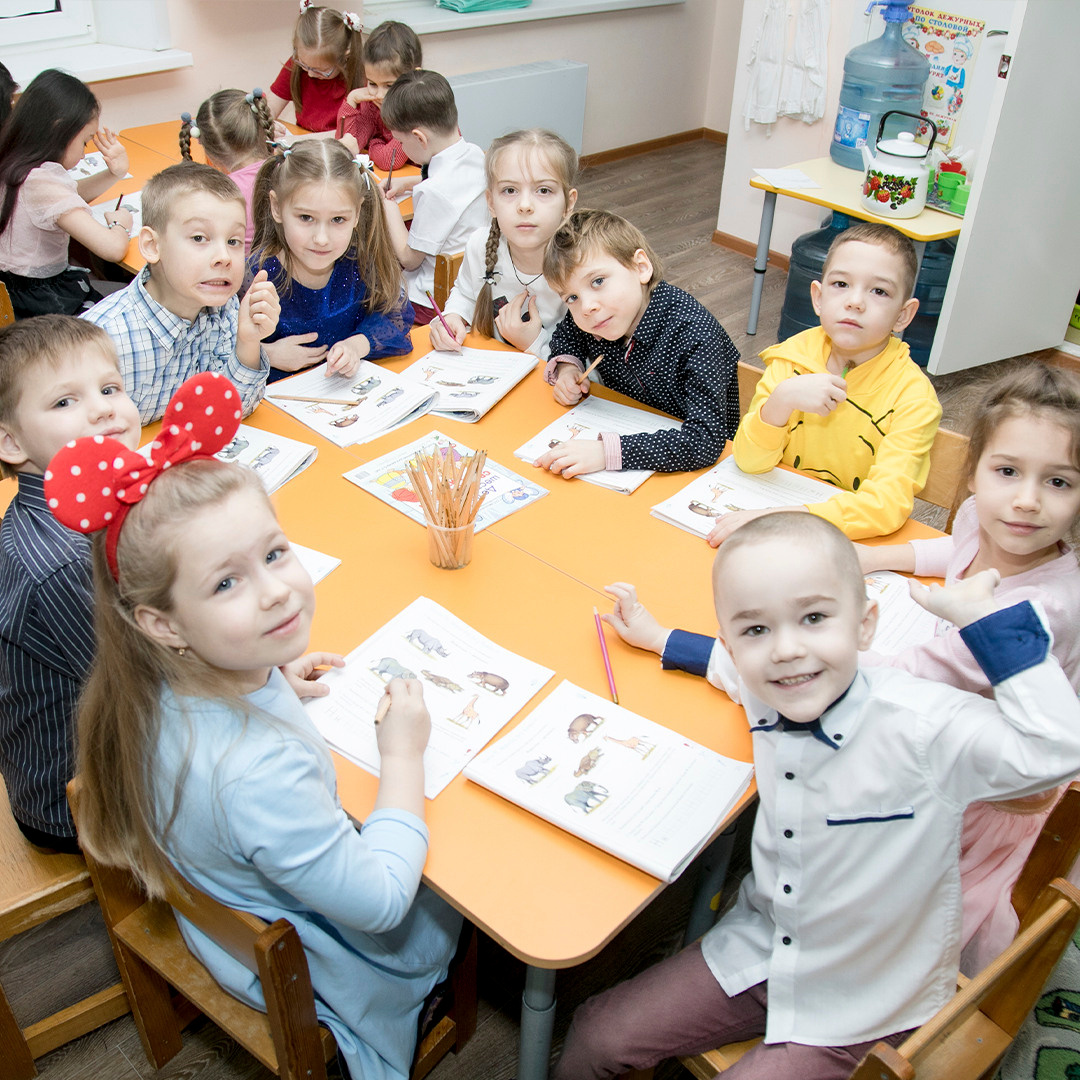 Выпускные альбомы для детского сада и школы в Москве