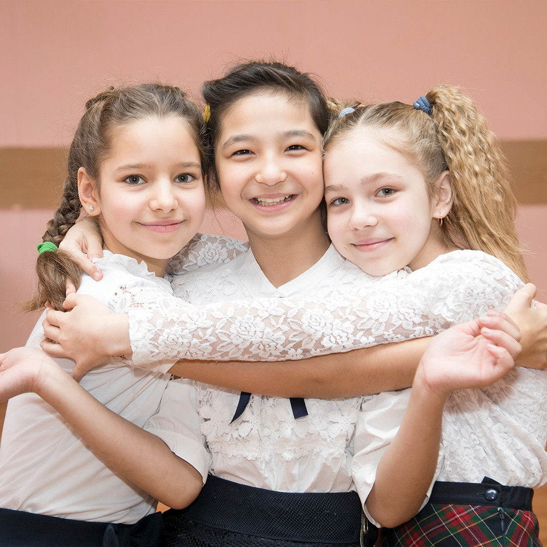 Выпускные альбомы для детского сада и школы в Москве