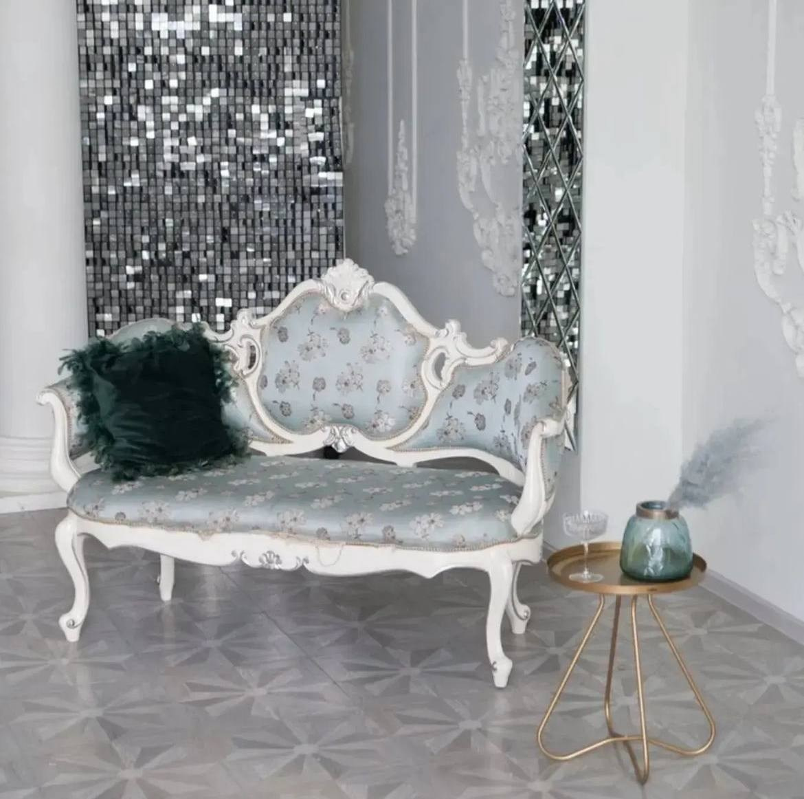 Студия Love is зал Колонны, 1700 руб. в час. Классный фотограф Красноярска Васильева Ирина