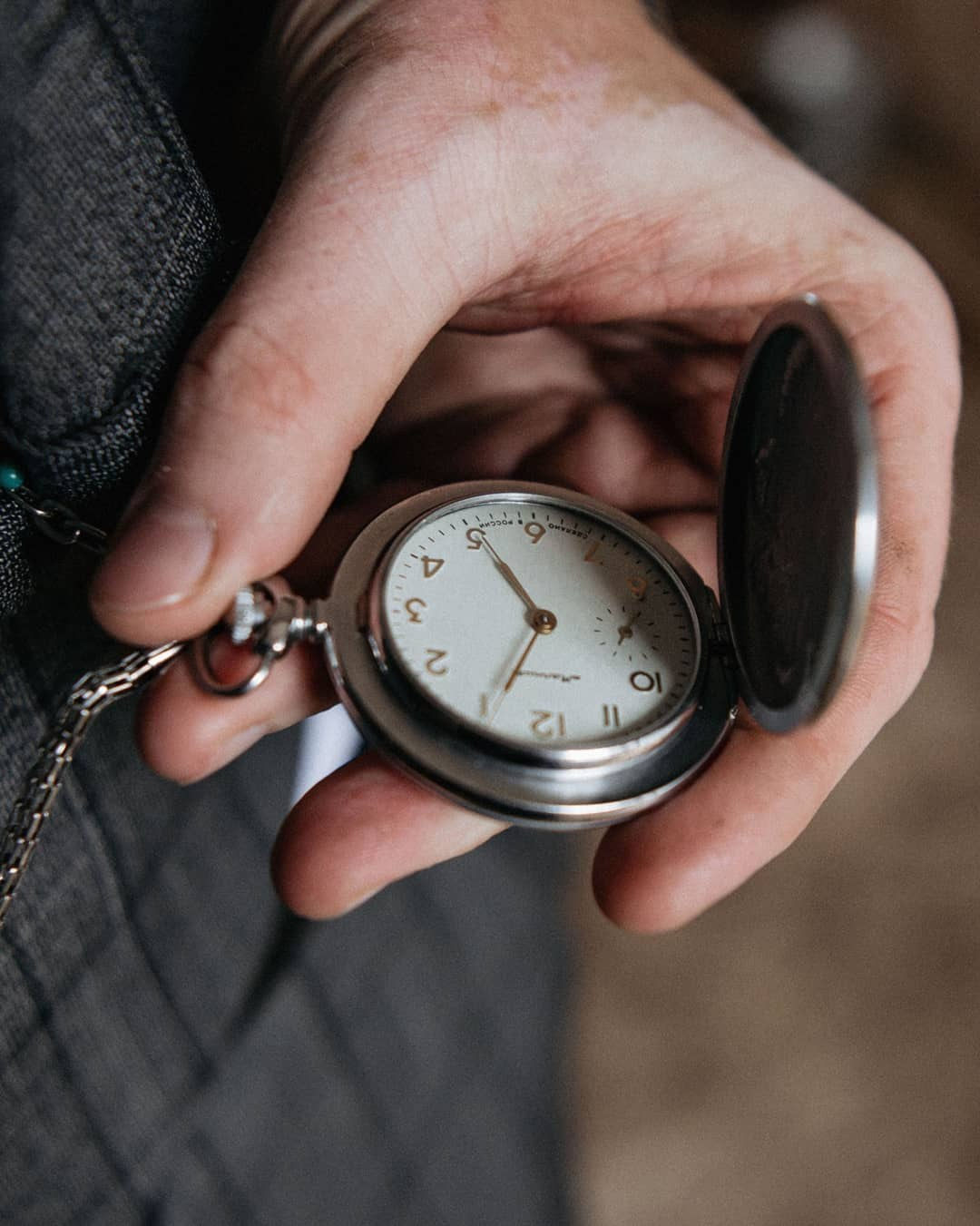 Острые козырьки. Анна Парсанова.ФОТОГРАФ