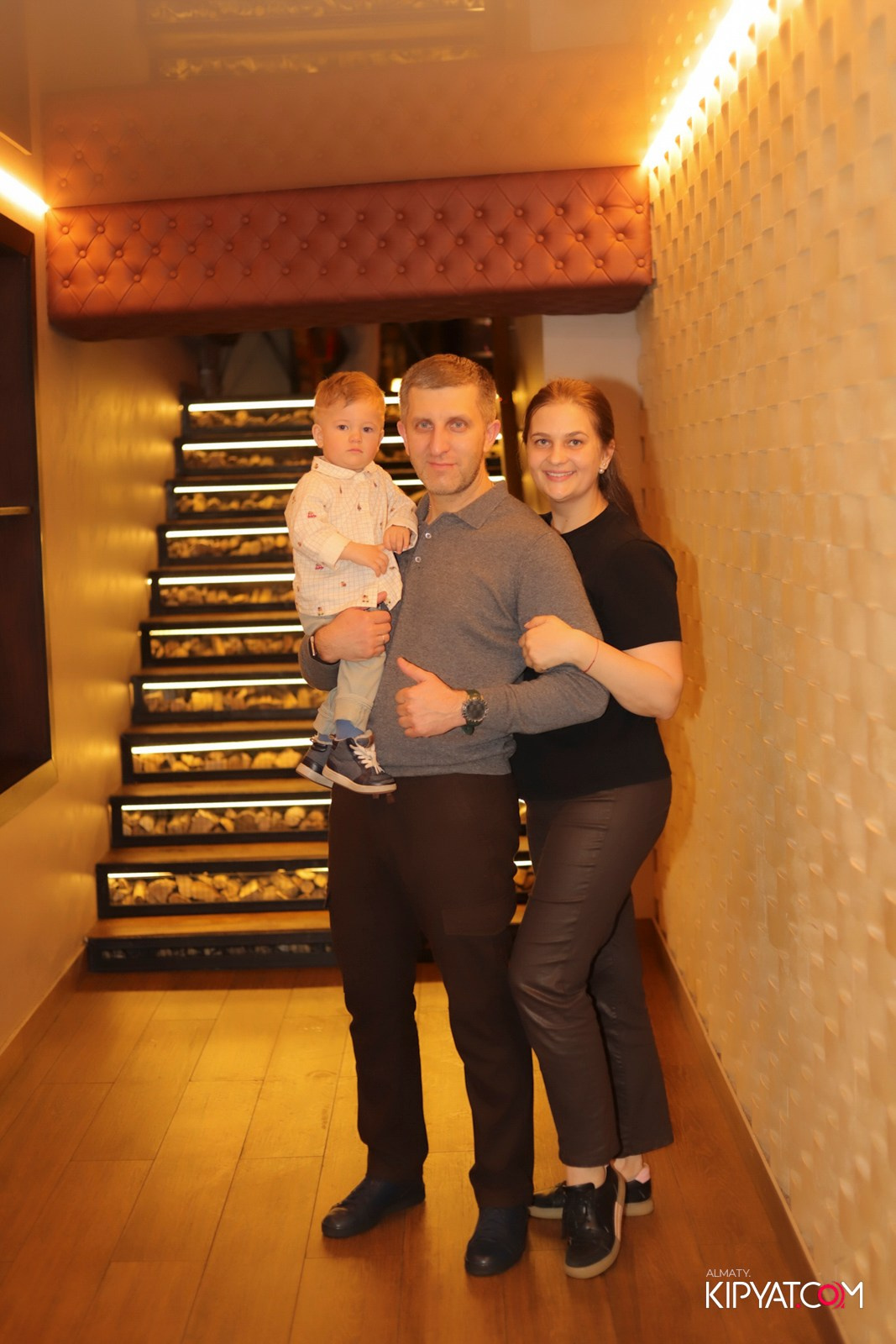 ЖИГУЛИ БАР. КИПЯТКОМ АЛМАТЫ! Фотосъемка мероприятий в Алматы