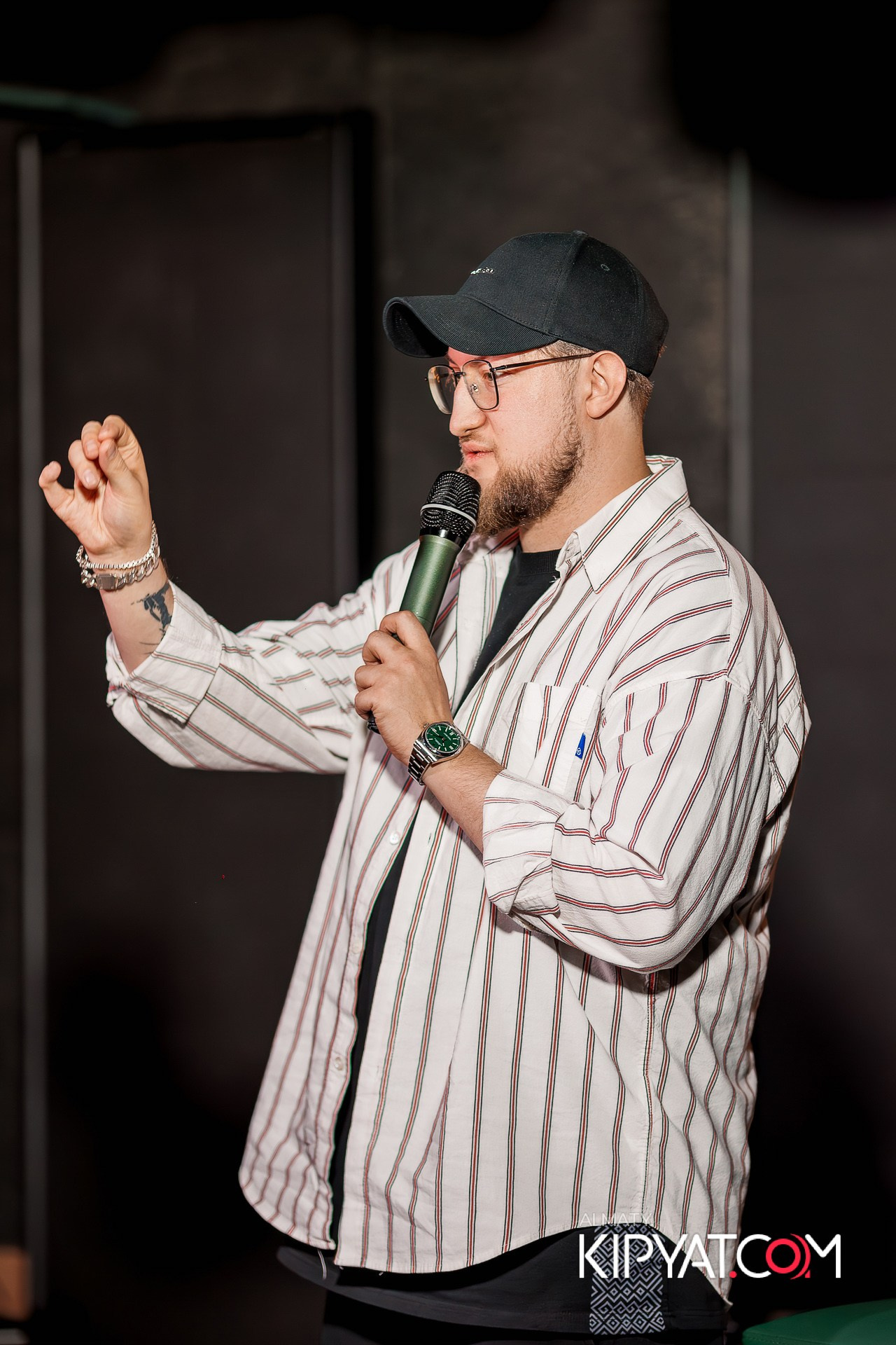 СОЛЬНЫЙ СТЕНДАП КОНЦЕРТ АЛЕКСАНДРА МЕРКУЛЬ. КИПЯТКОМ АЛМАТЫ!