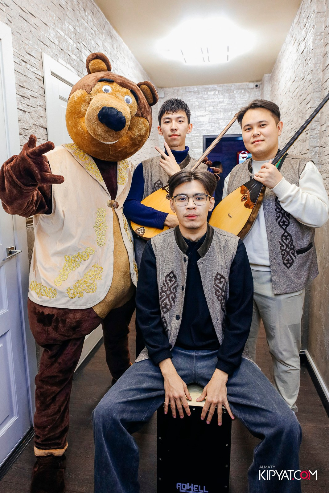 УХО И МЕДВЕДЬ НА ГАГАРИНА. КИПЯТКОМ АЛМАТЫ!