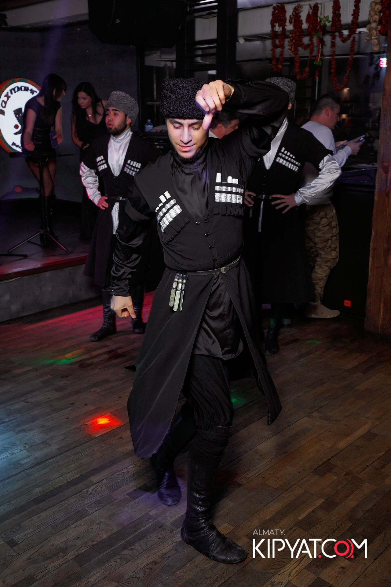 ВАХТАНГУРИ. КИПЯТКОМ АЛМАТЫ!