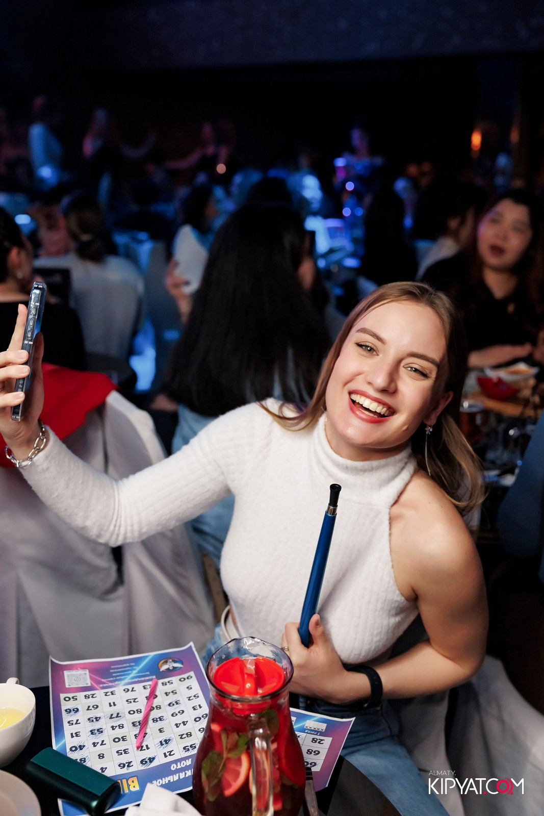 МУЗЫКАЛЬНОЕ ЛОТО В HIT RETRO. КИПЯТКОМ АЛМАТЫ! Фотосъемка мероприятий в Алматы