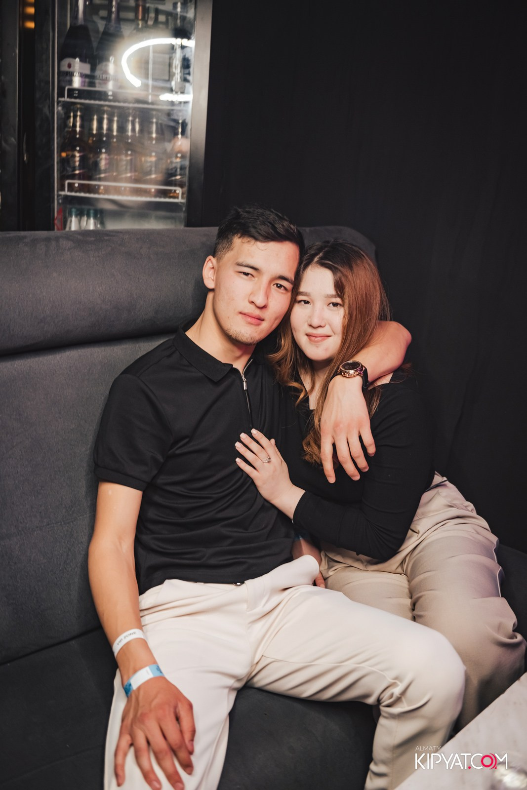 UYAT EMES BAR. КИПЯТКОМ АЛМАТЫ!