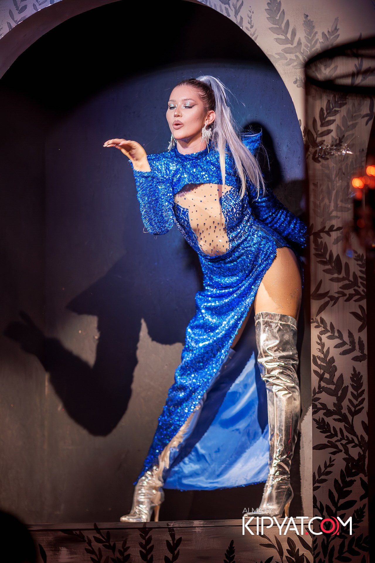 QUEST PISTOLS В РЕСТОРАНЕ NINO. КИПЯТКОМ АЛМАТЫ!