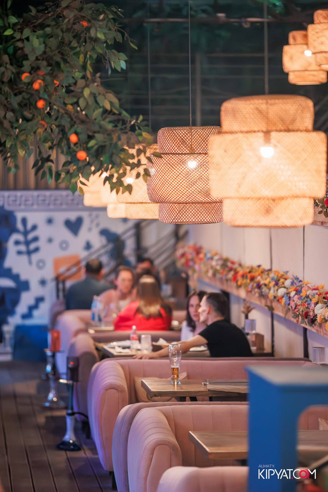 MYKONOS BAR. КИПЯТКОМ АЛМАТЫ!