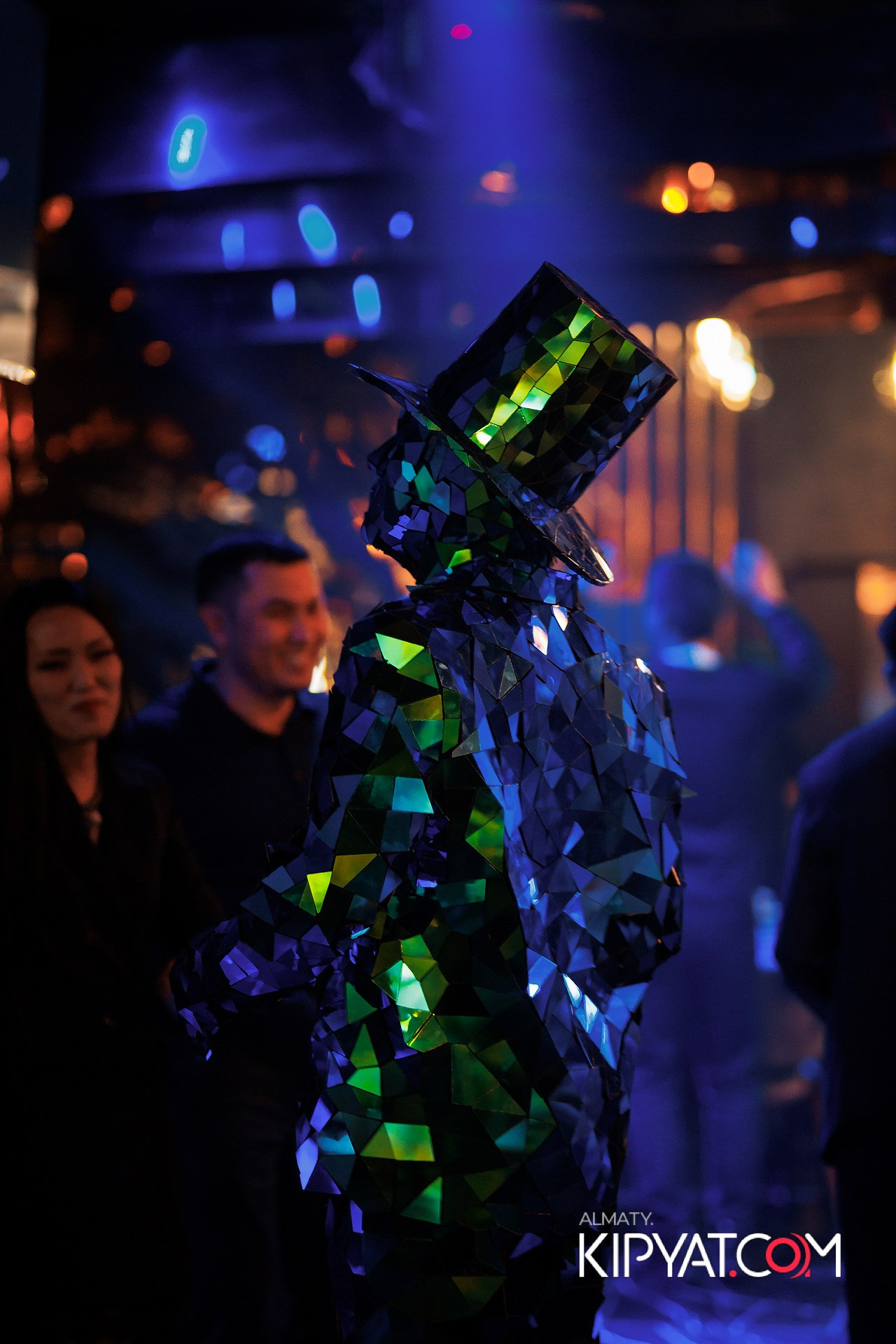 MOOD KARAOKE & TERRACE. КИПЯТКОМ АЛМАТЫ!