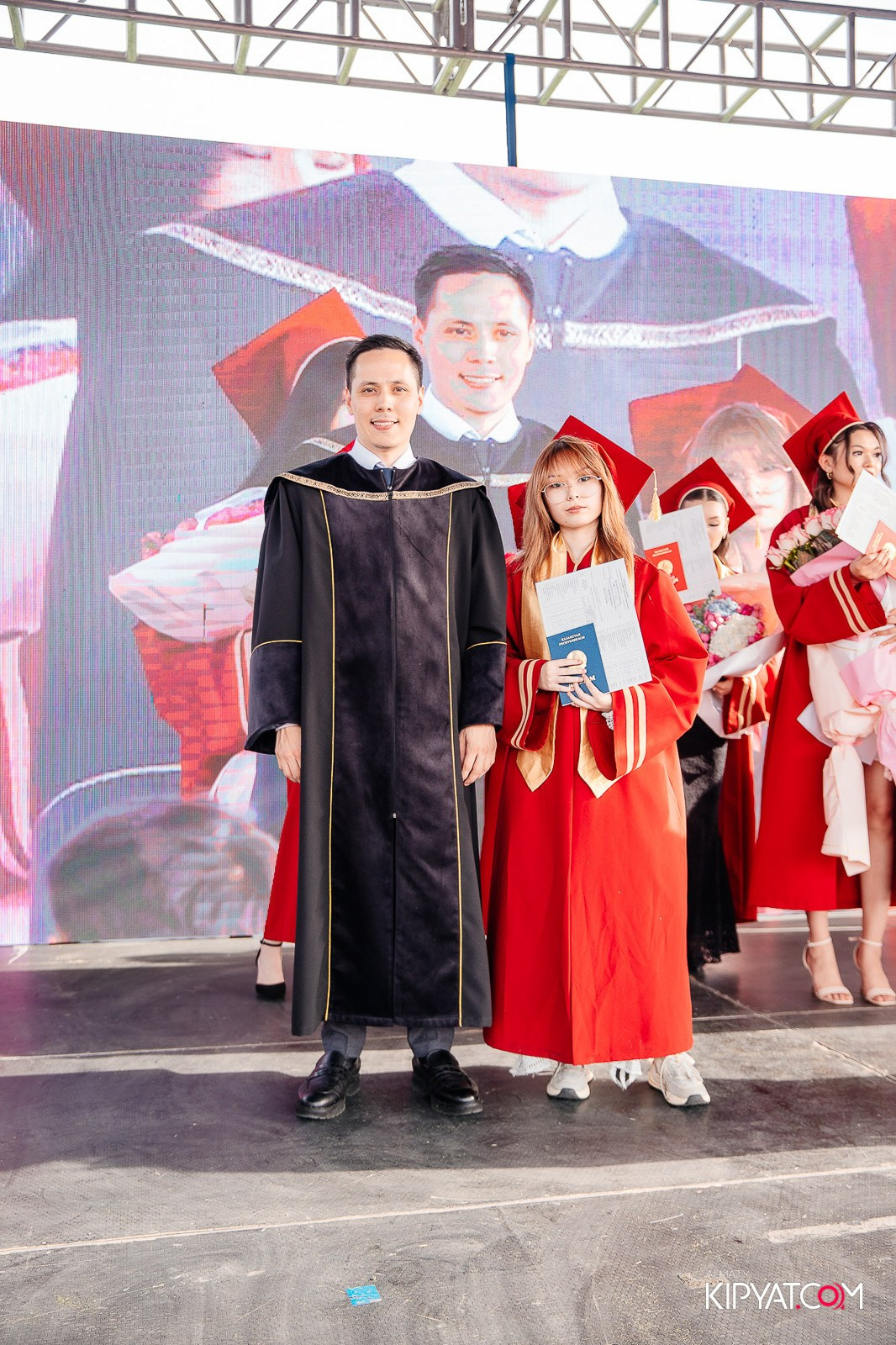 ВРУЧЕНИЕ ДИПЛОМОВ — НАРХОЗ КОЛЛЕДЖ. Part 3. КИПЯТКОМ АЛМАТЫ!