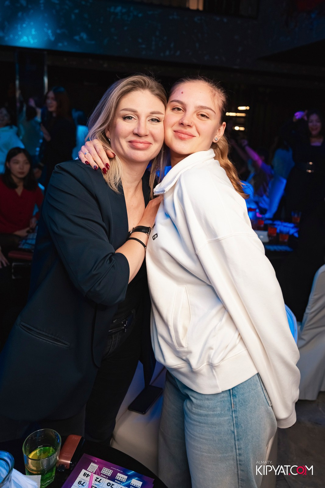 МУЗЫКАЛЬНОЕ ЛОТО В HIT RETRO. КИПЯТКОМ АЛМАТЫ!