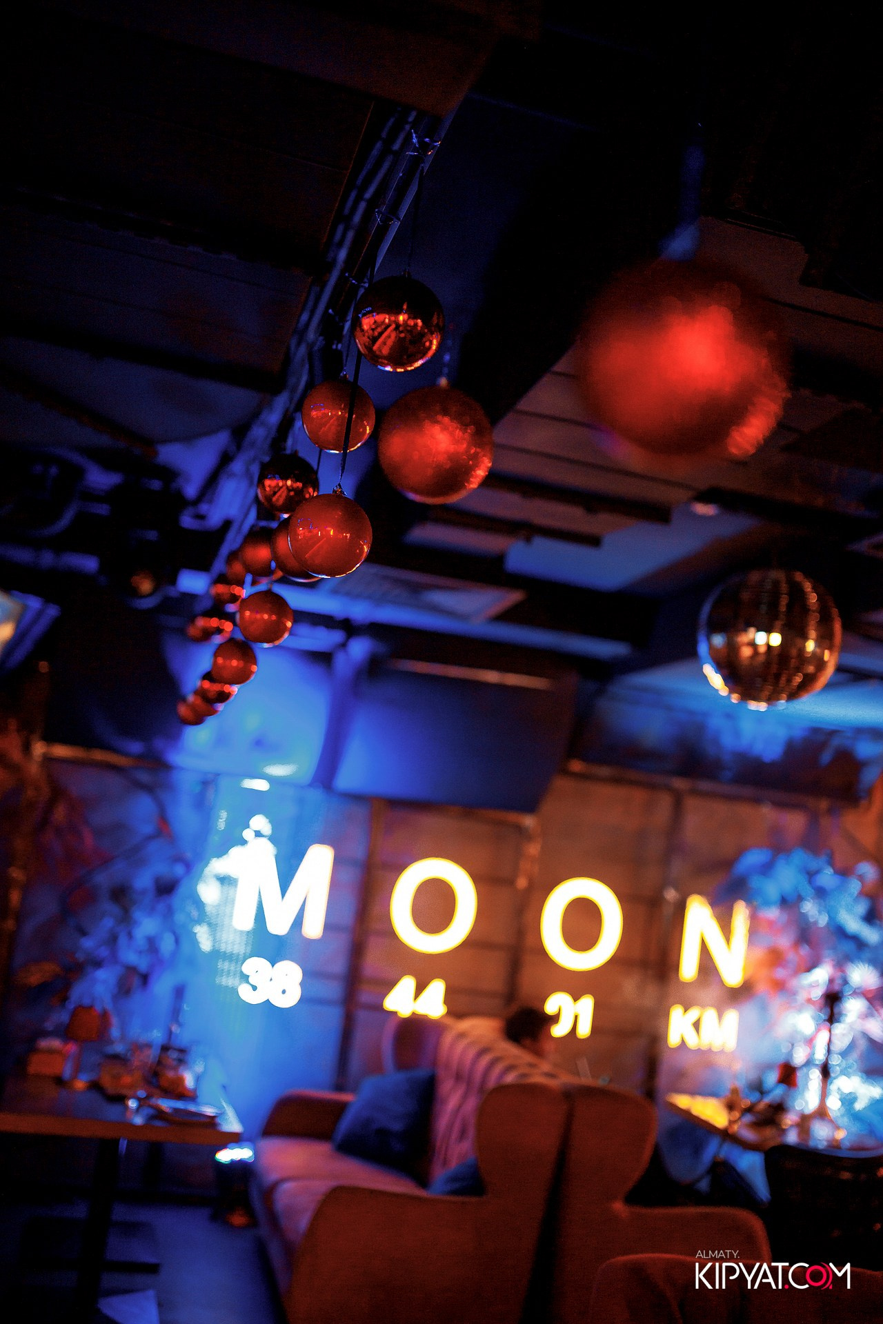 SPACE KARAOKE BAR. КИПЯТКОМ АЛМАТЫ! Фотосъемка мероприятий в Алматы