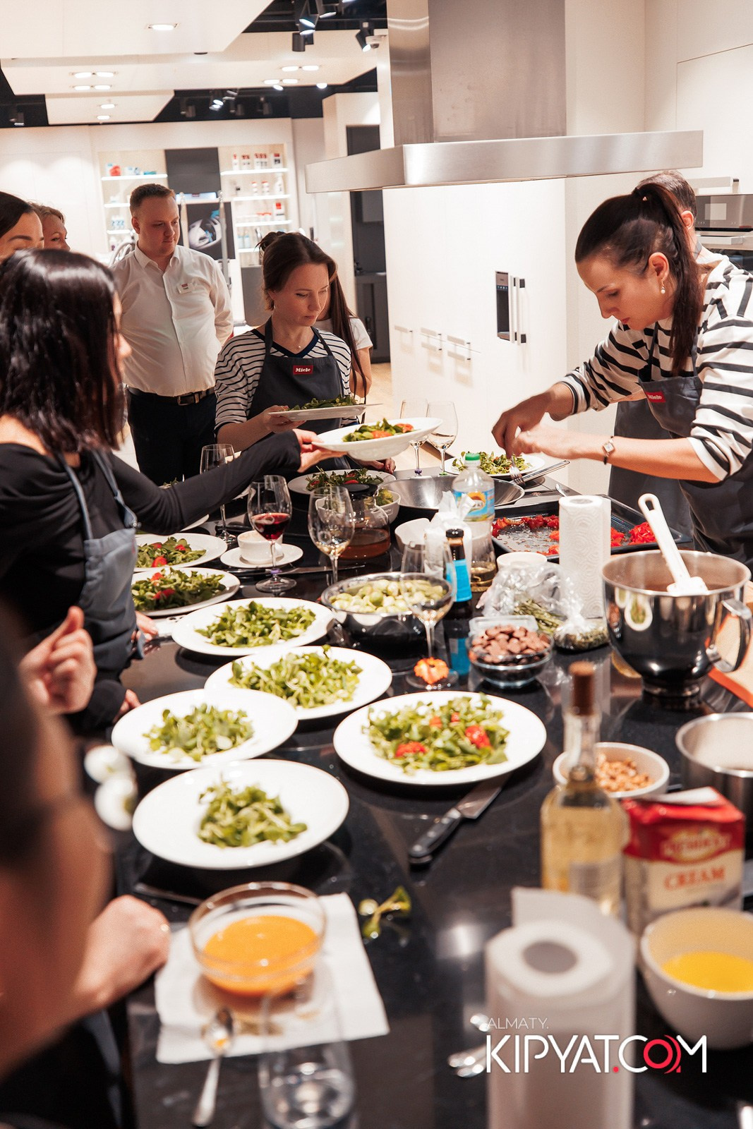 МАСТЕР-КЛАСС MIELE. КИПЯТКОМ АЛМАТЫ!