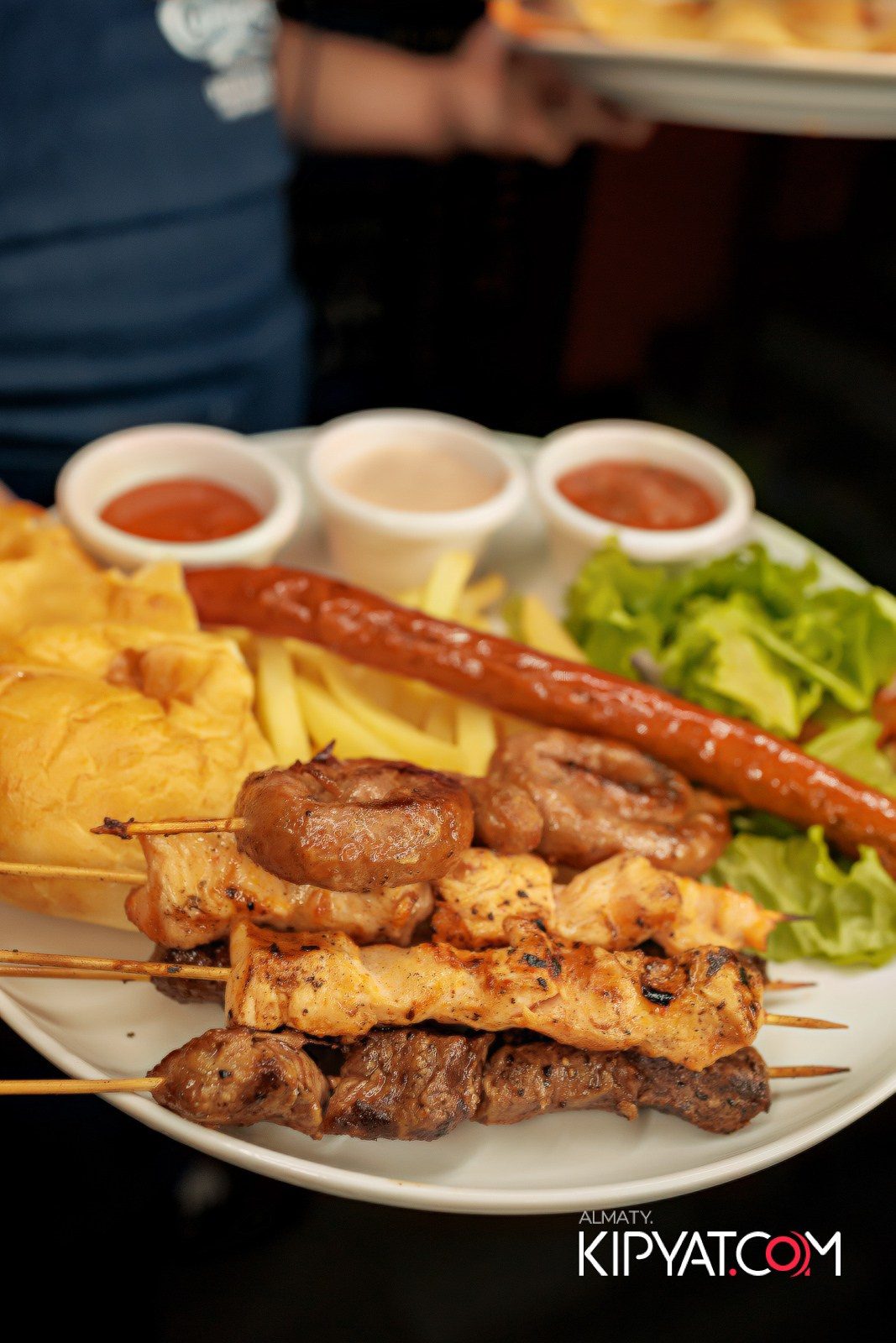 ШАШЛЫКОФФ. КИПЯТКОМ АЛМАТЫ!