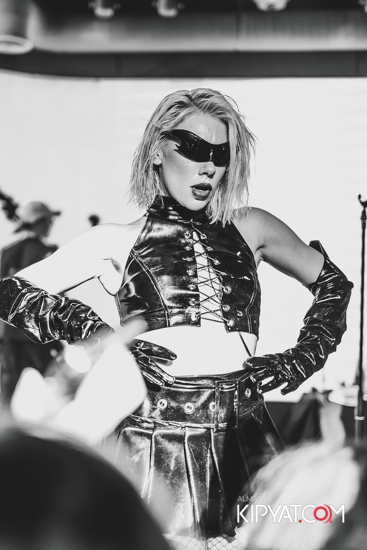 QUEST PISTOLS В РЕСТОРАНЕ NINO. КИПЯТКОМ АЛМАТЫ!