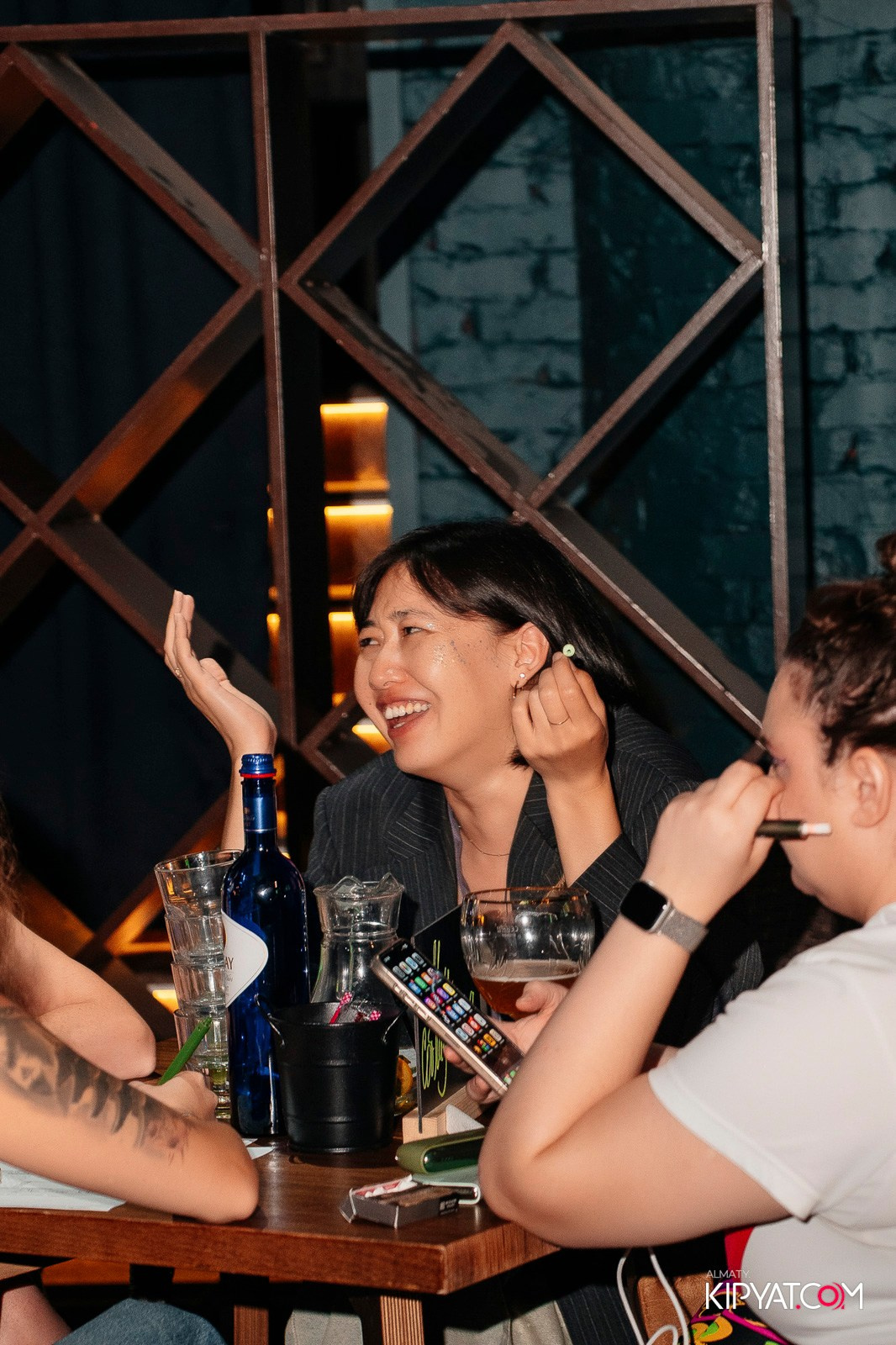 MUNCHEN PUB. КИПЯТКОМ АЛМАТЫ!