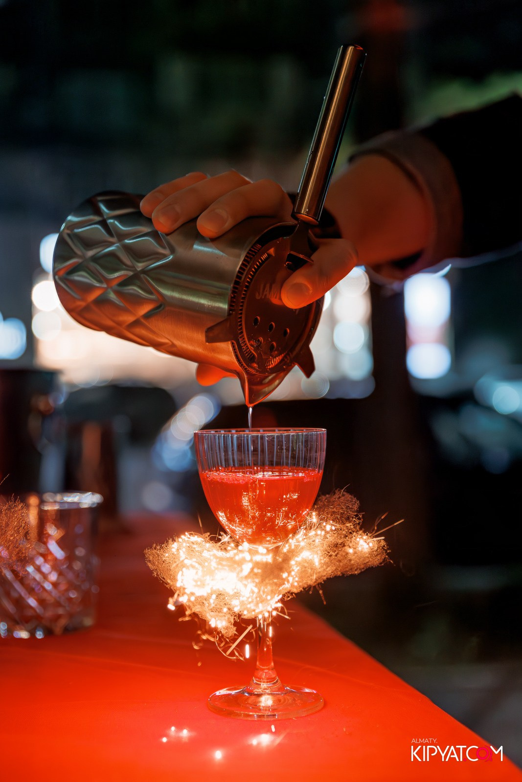 OLOVO BAR НА ДОСТЫК. КИПЯТКОМ АЛМАТЫ!