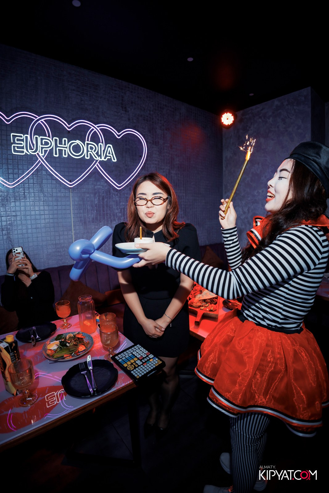 ДОРОГАЯ, Я НЕ ПИЛ. КИПЯТКОМ АЛМАТЫ! Фотосъемка мероприятий в Алматы