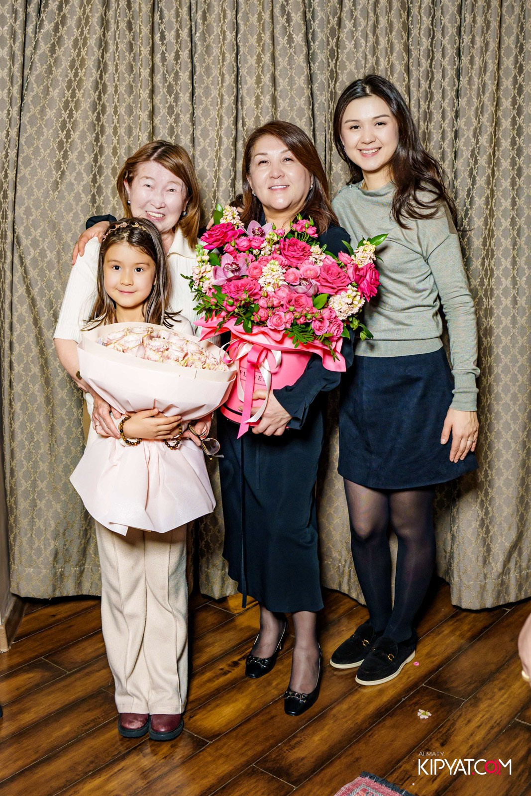 РЕСТОРАН NARSHARAB. КИПЯТКОМ АЛМАТЫ!