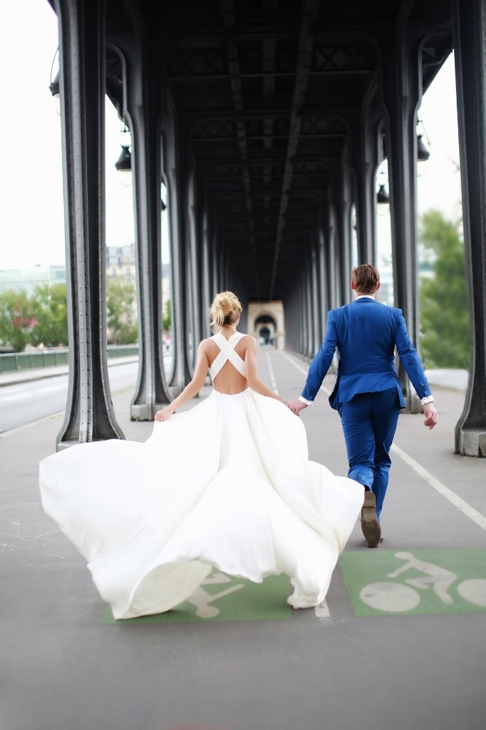 Примеры свадебных платьев. Модельер Евгений Бременев