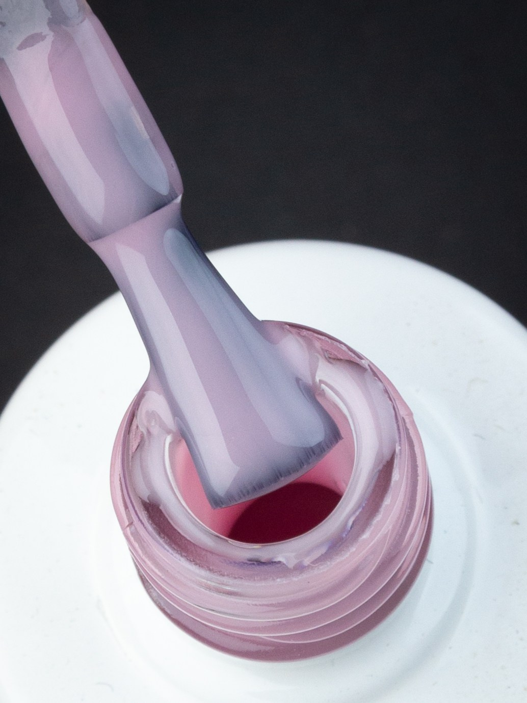 Kira на чёрном. Александр Стряпунин — предметный фотограф в Улан-Удэ