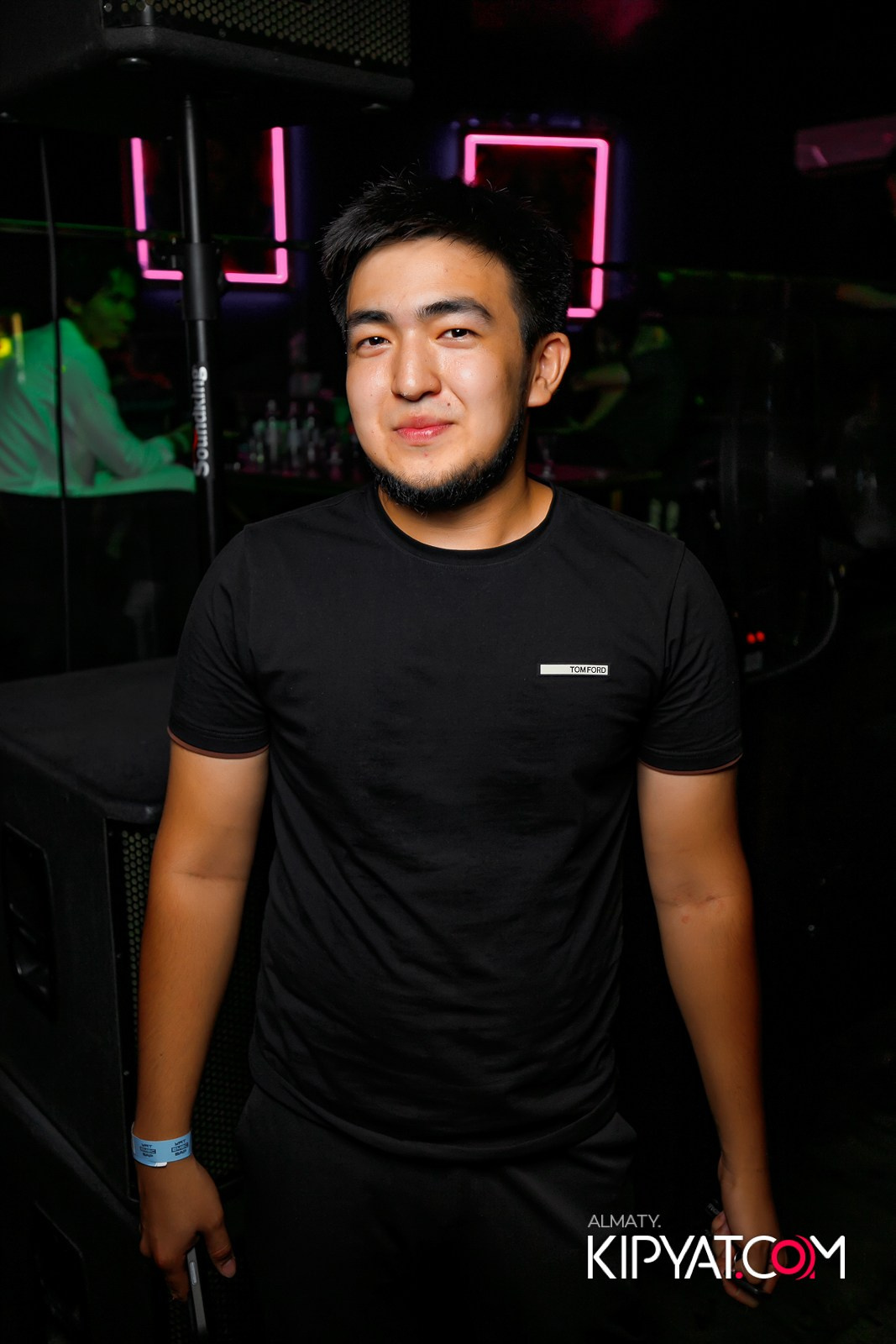 UYAT EMES BAR. КИПЯТКОМ АЛМАТЫ!