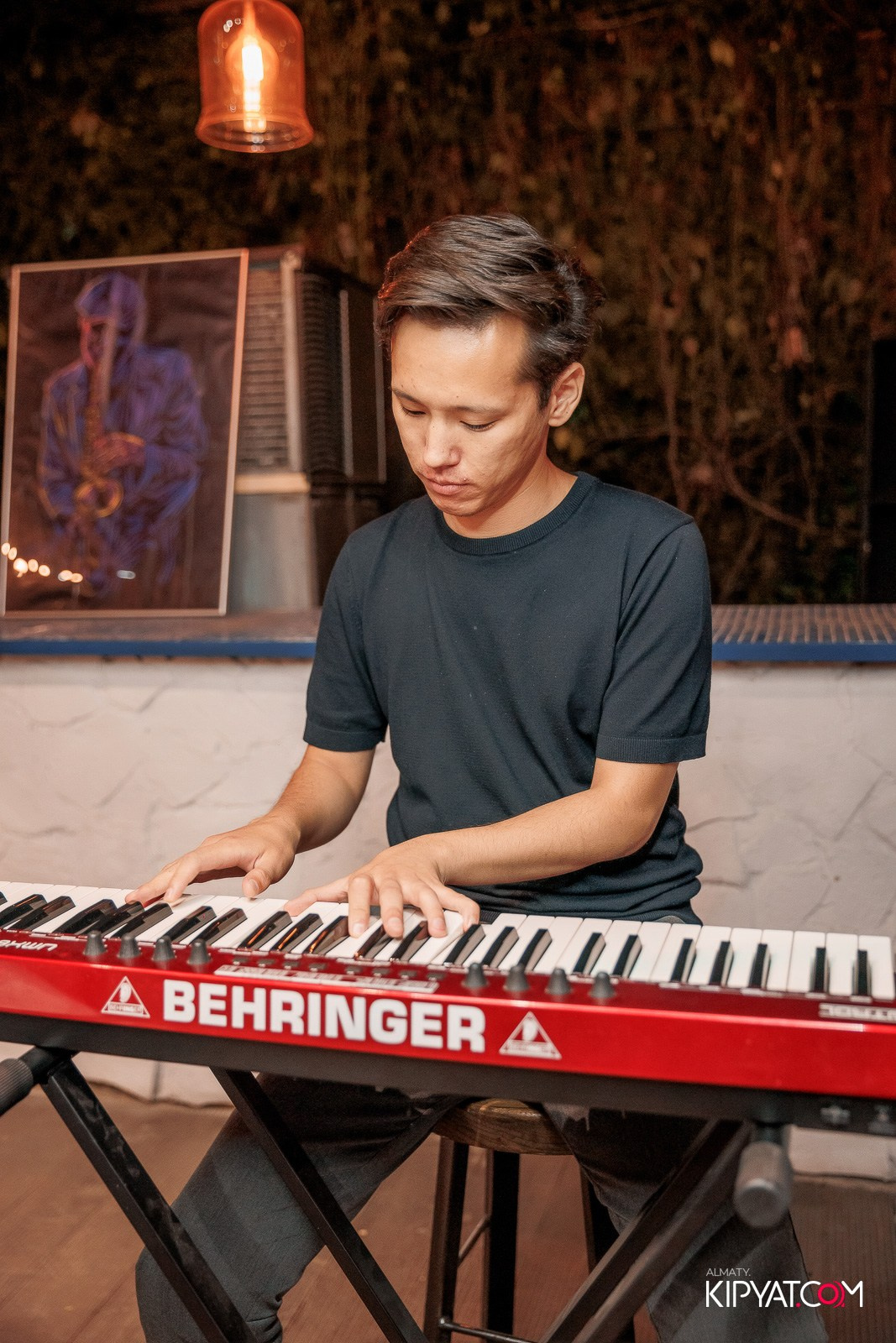 MYKONOS BAR. КИПЯТКОМ АЛМАТЫ!