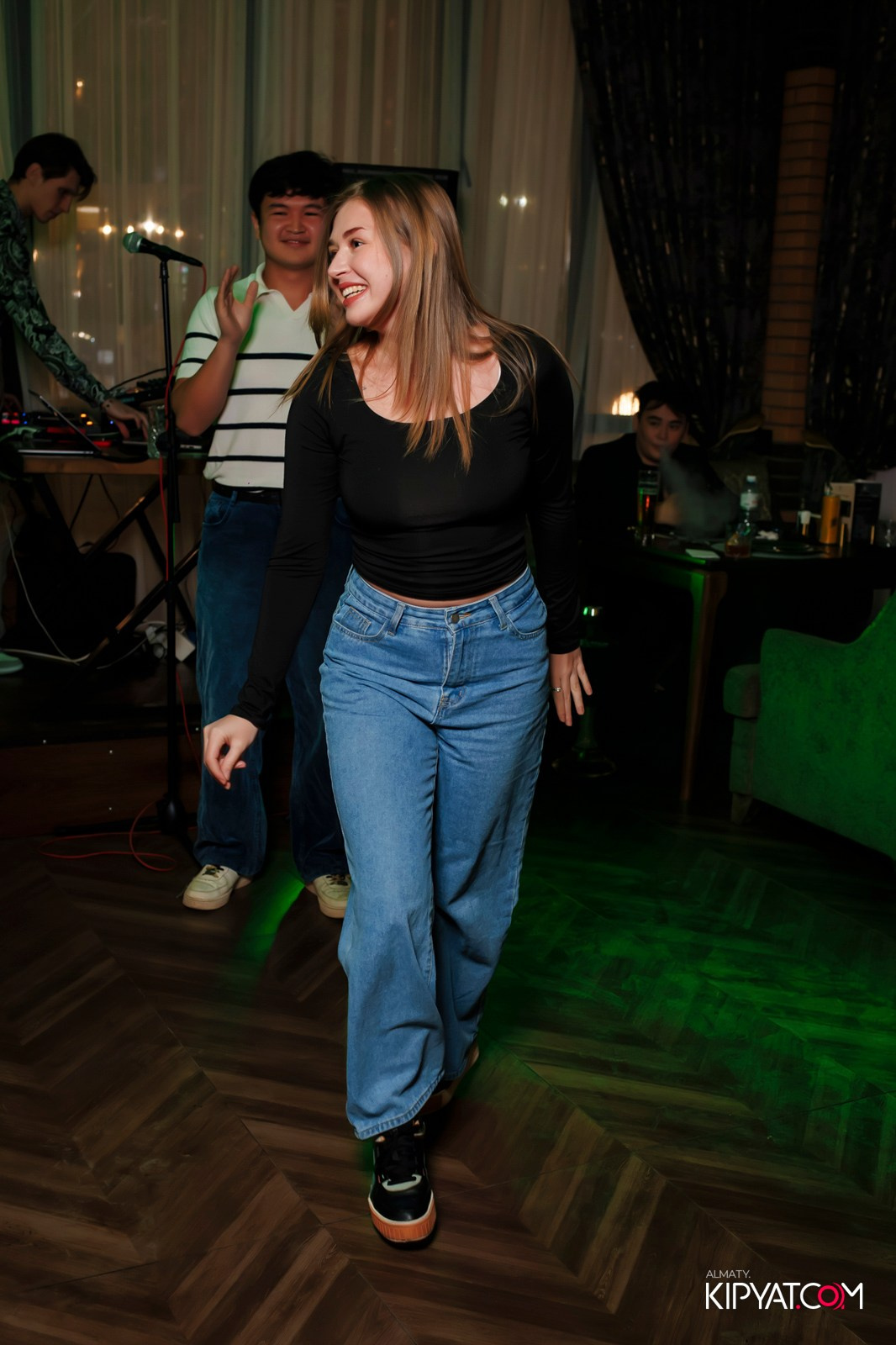 ОТКРЫТИЕ РЕСТОРАНА VESELIDZE НА АБАЯ. КИПЯТКОМ АЛМАТЫ! Фотосъемка мероприятий в Алматы